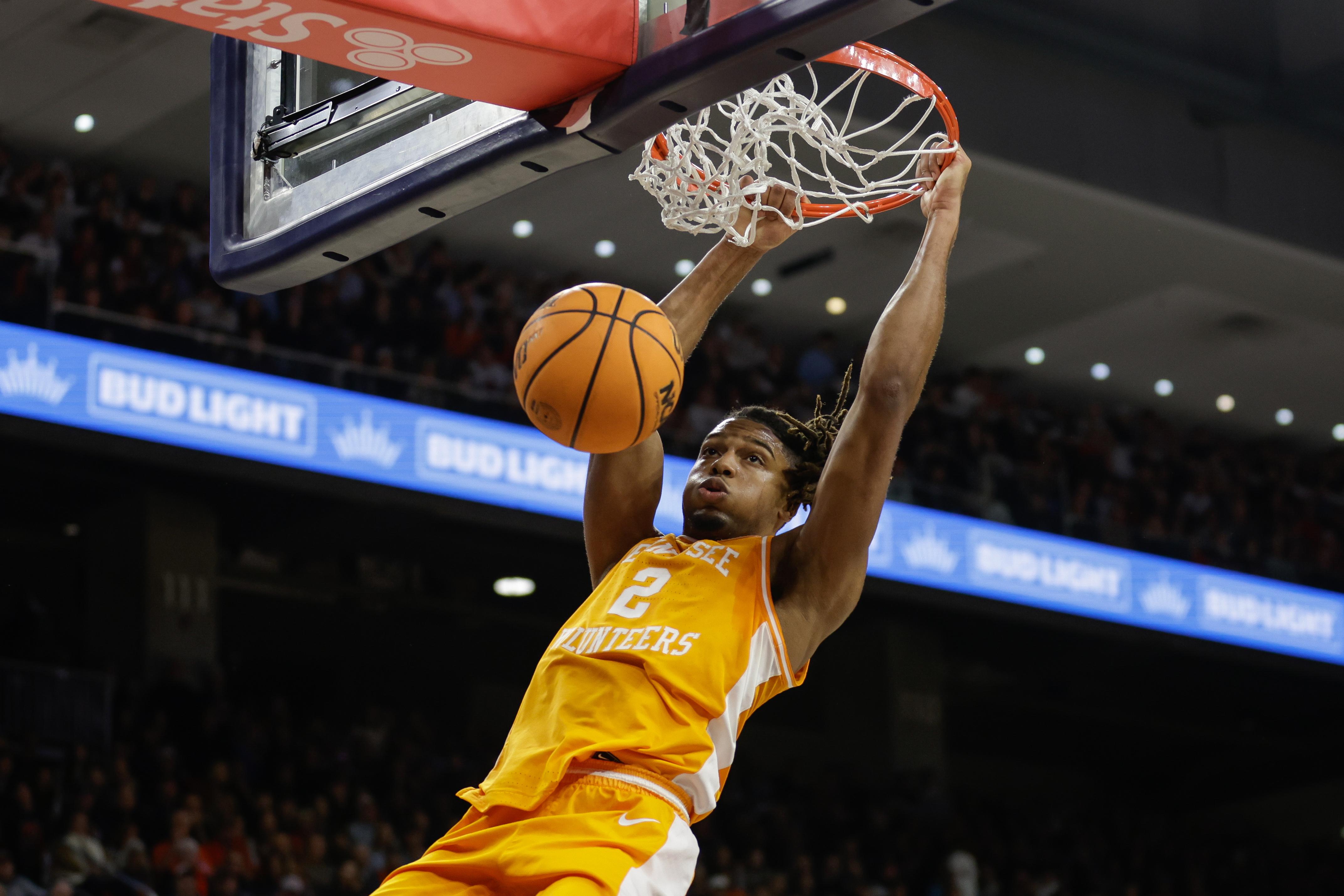 Tennessee v Auburn