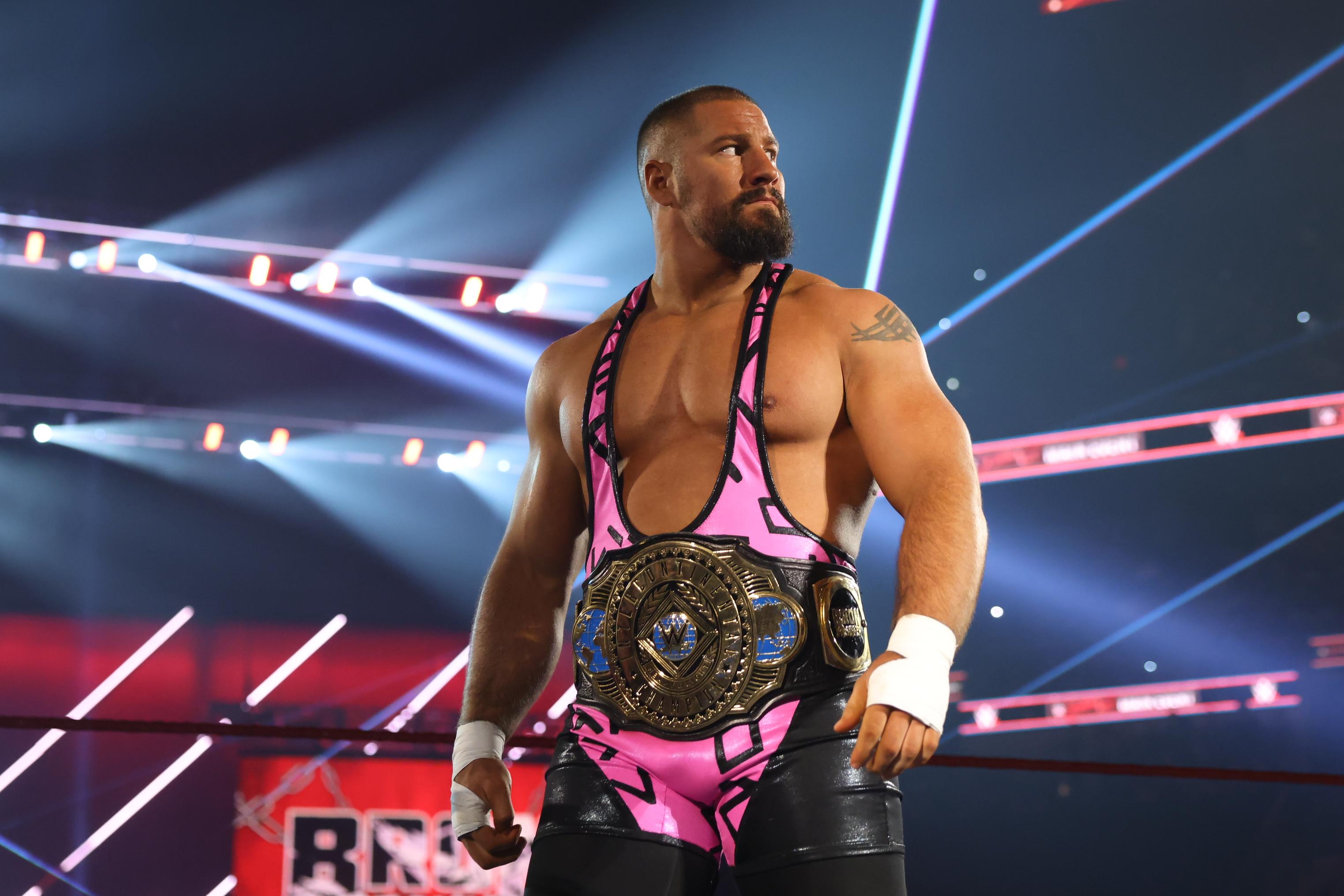 WWE Saturday Night's Main Event