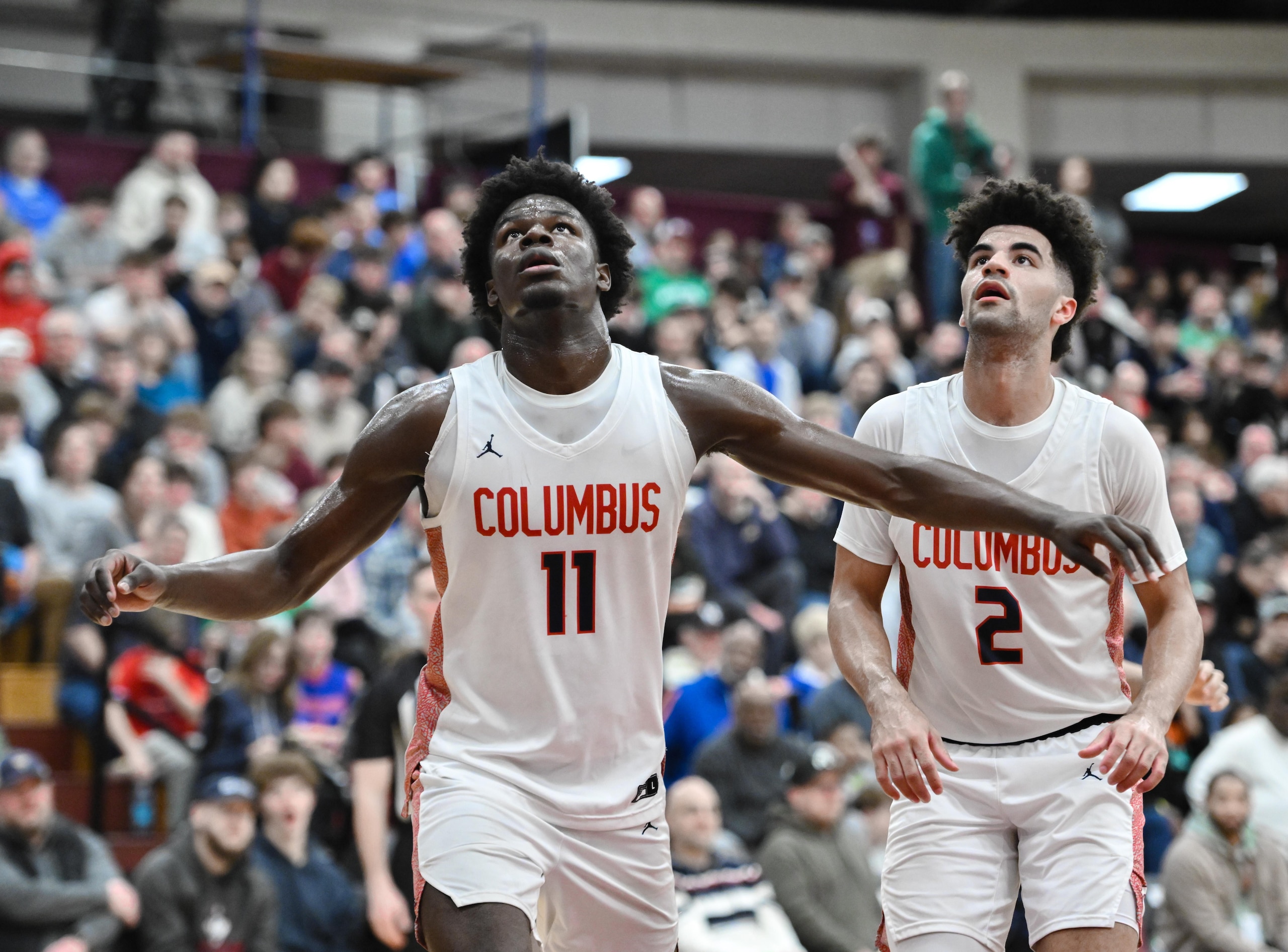 HIGH SCHOOL BASKETBALL: JAN 18 Spalding Hoophall Classic - Columbus vs Notre Dame