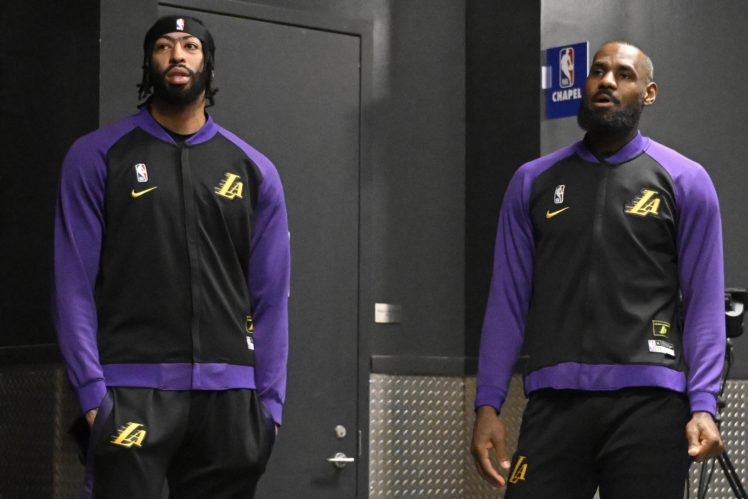 Los Angeles Lakers v Philadelphia 76ers