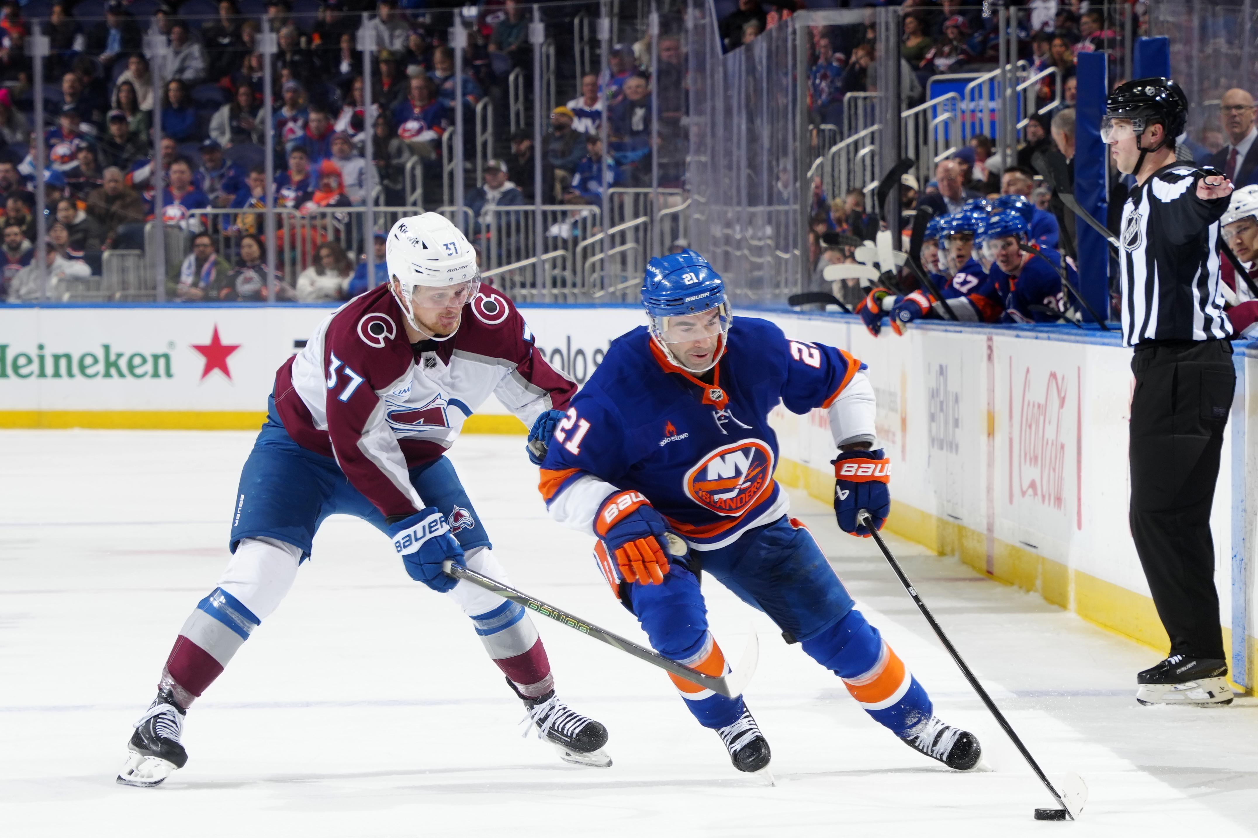 Colorado Avalanche v New York Islanders