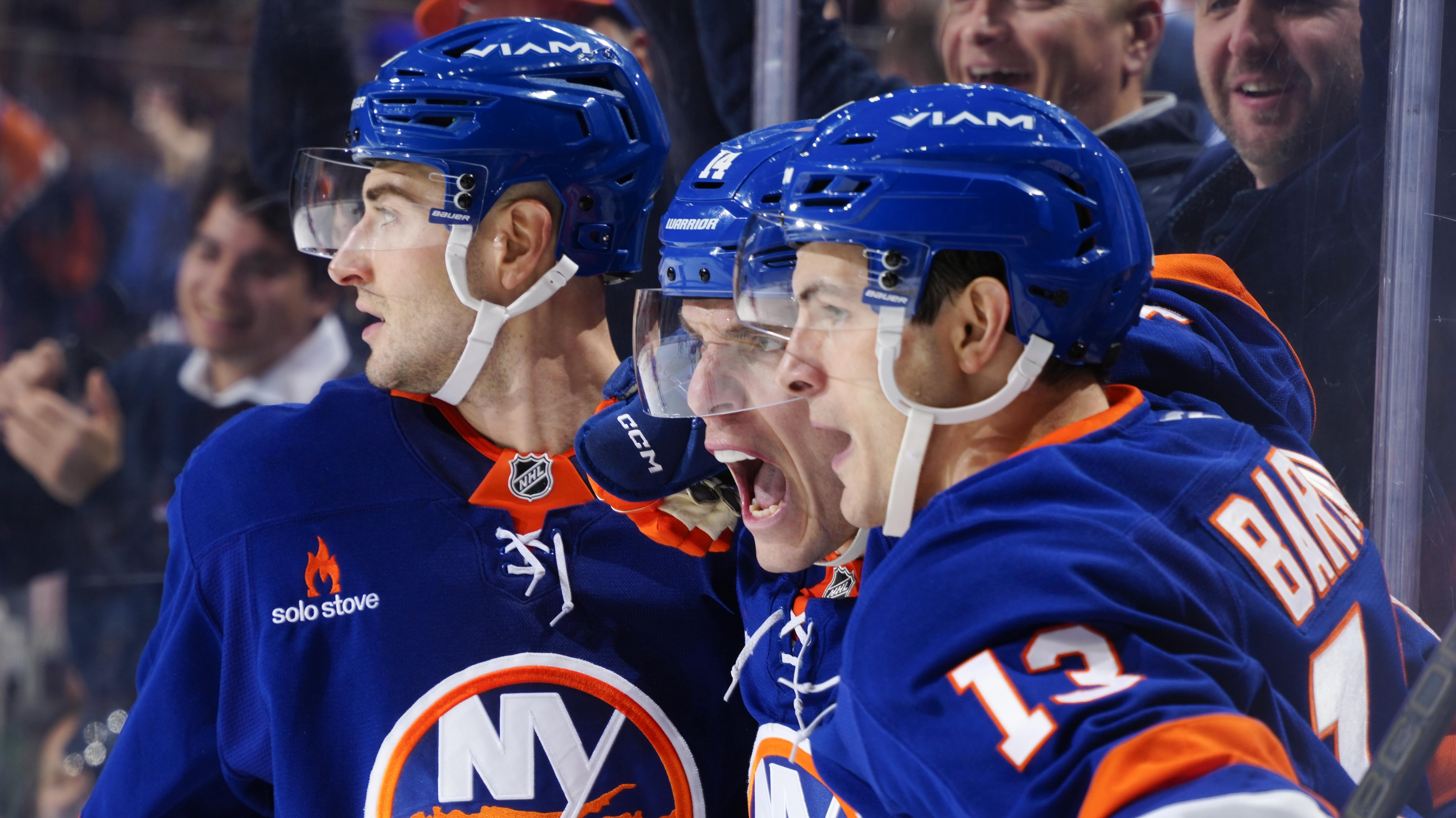 Colorado Avalanche v New York Islanders