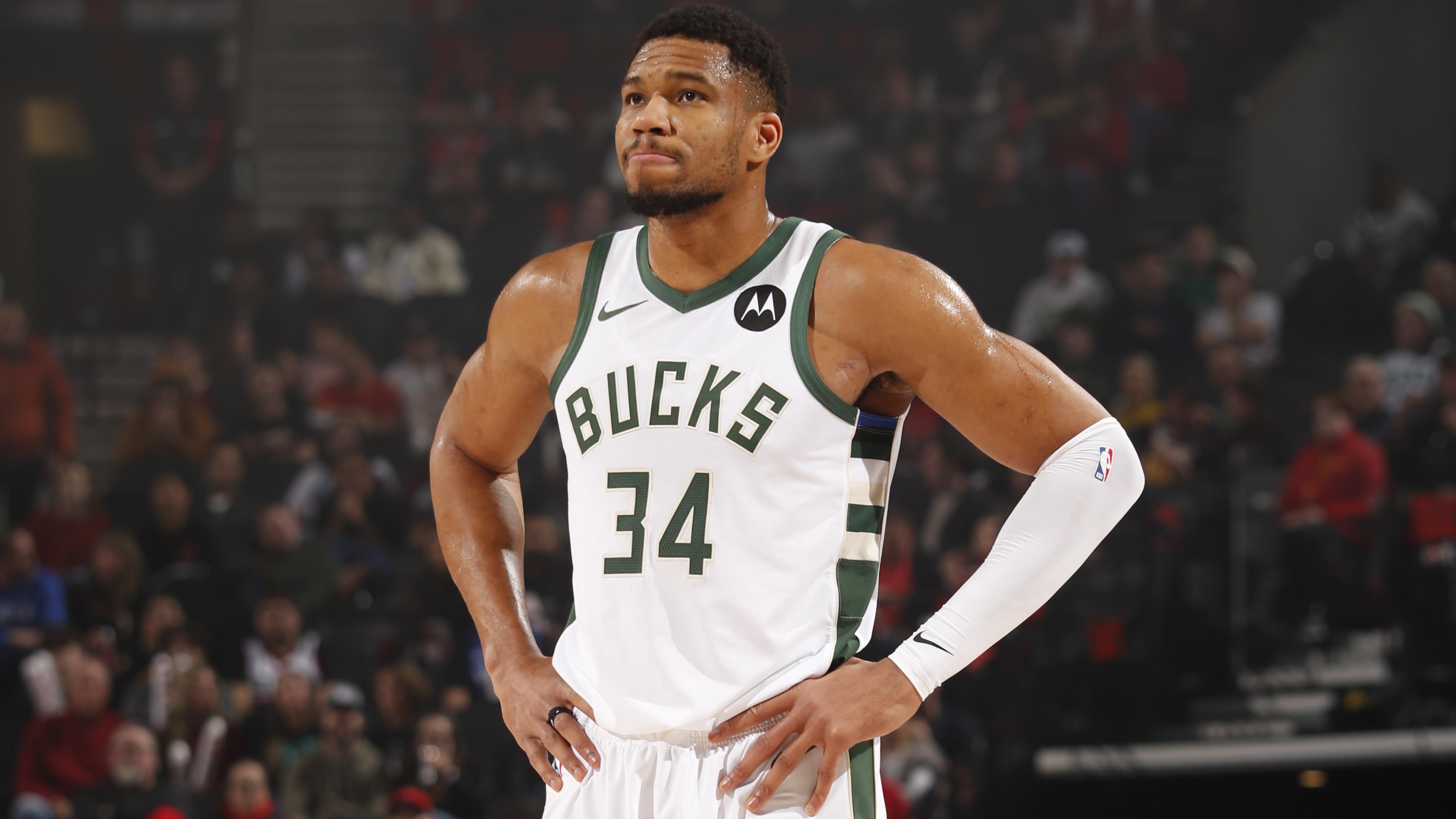 Milwaukee Bucks v Portland Trail Blazers