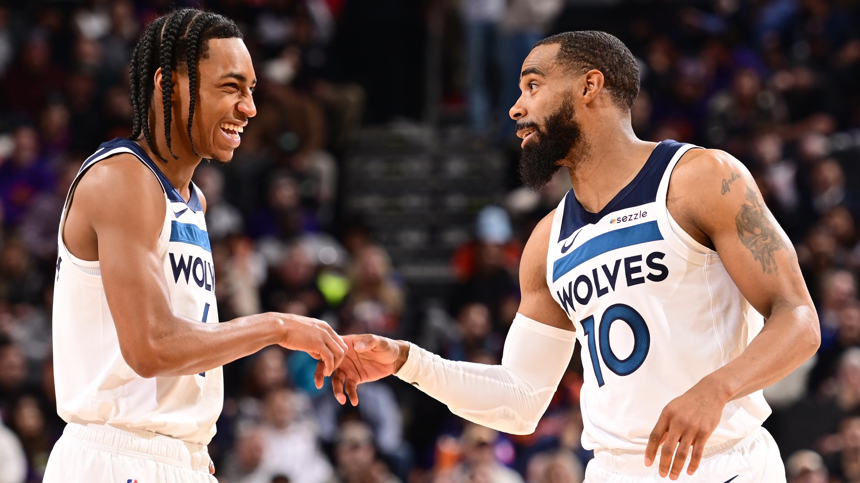 Minnesota Timberwolves v Phoenix Suns