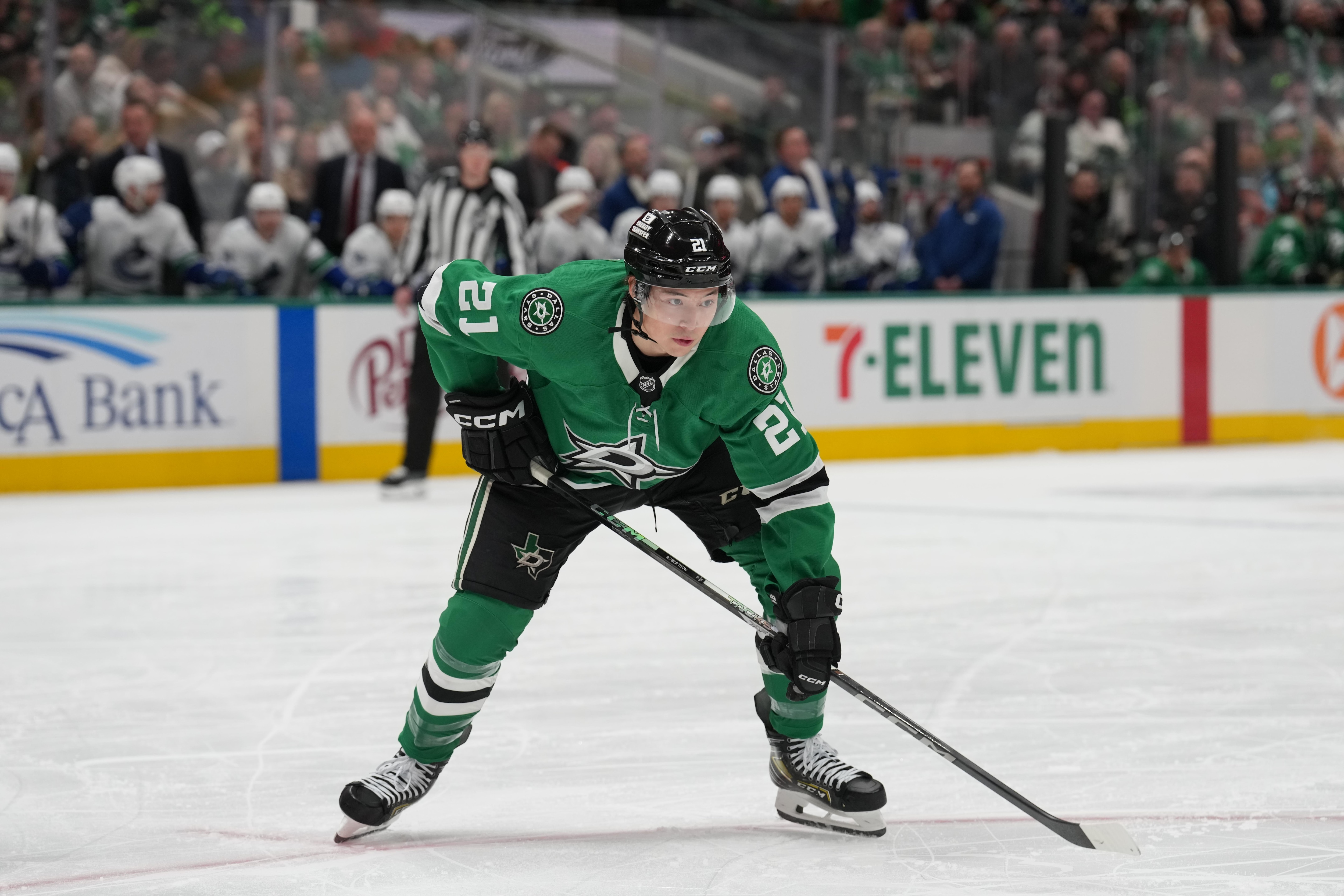 Vancouver Canucks v Dallas Stars