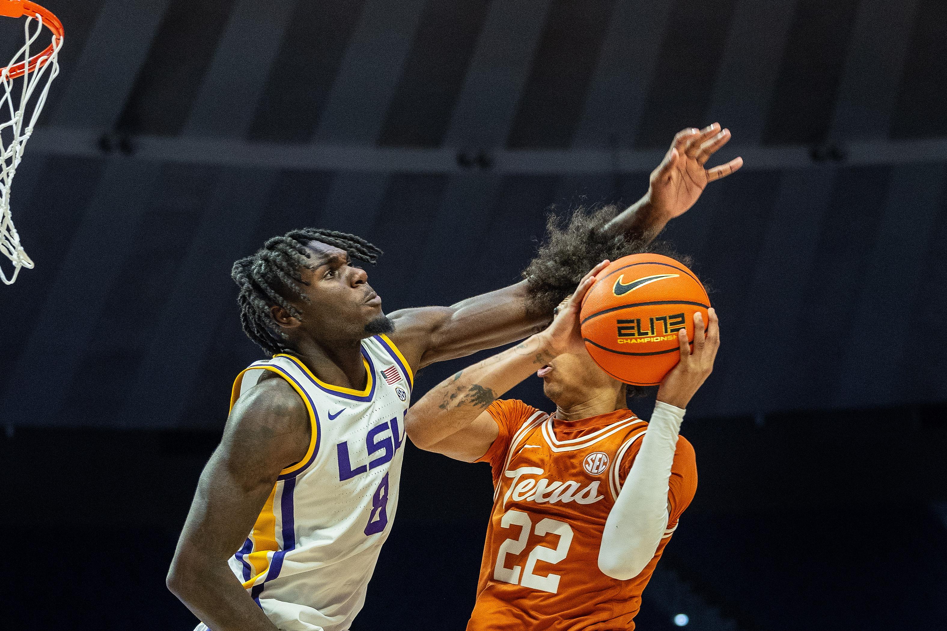 COLLEGE BASKETBALL: FEB 01 Texas at LSU