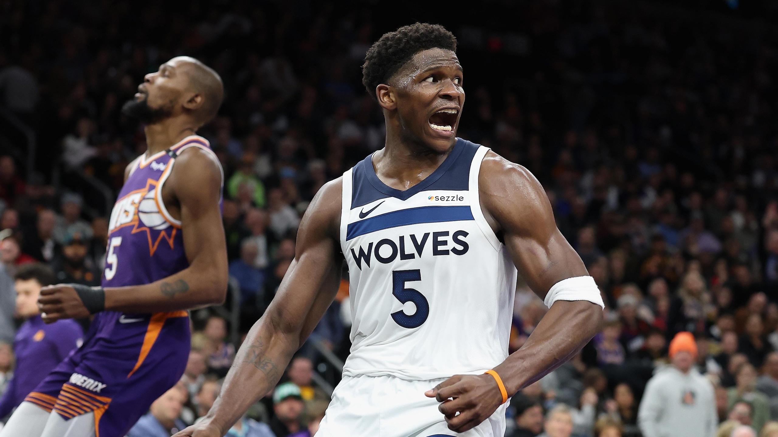 Minnesota Timberwolves v Phoenix Suns