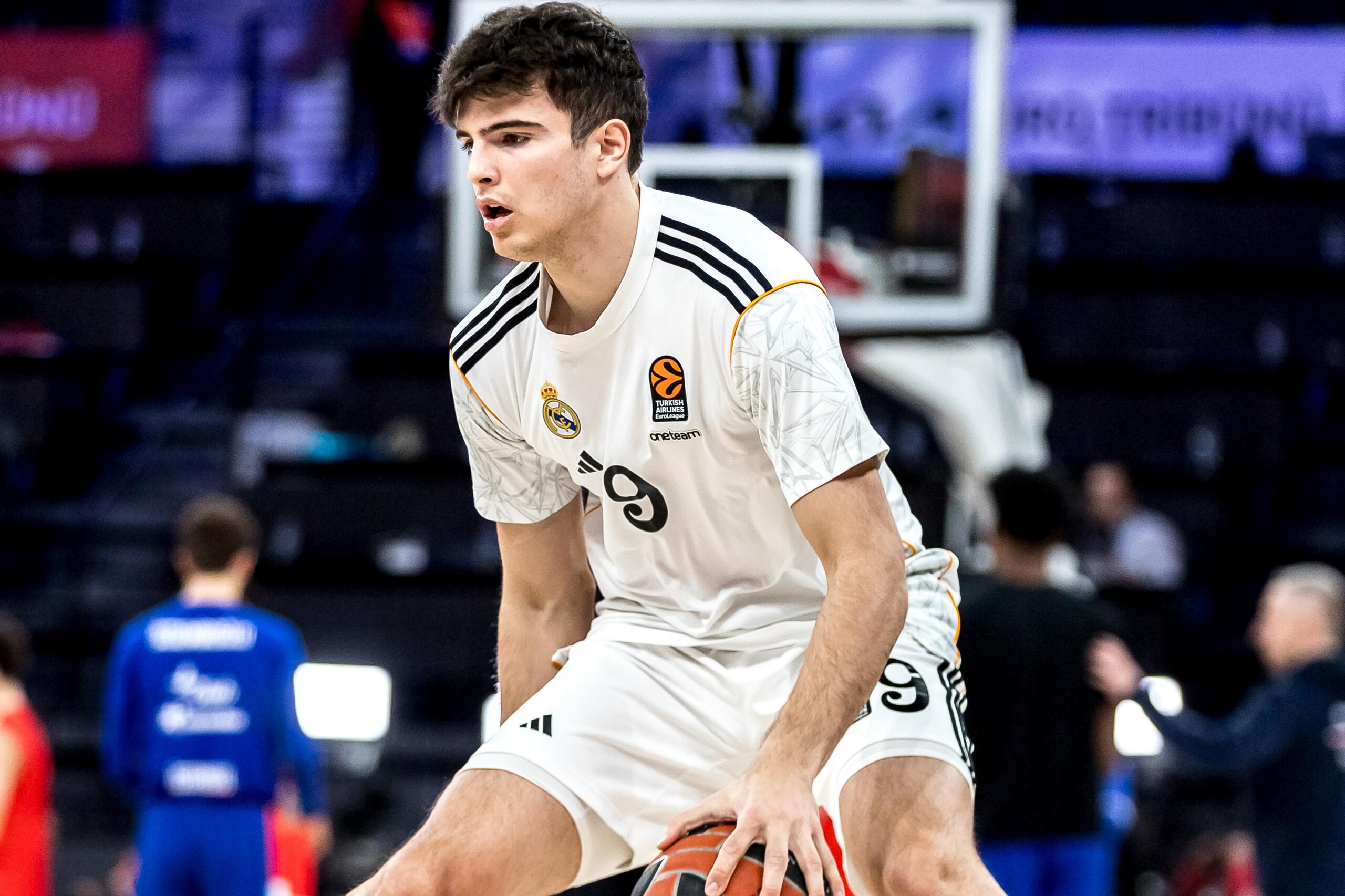 Anadolu Efes vs Real Madrid - Turkish Airlines EuroLeague