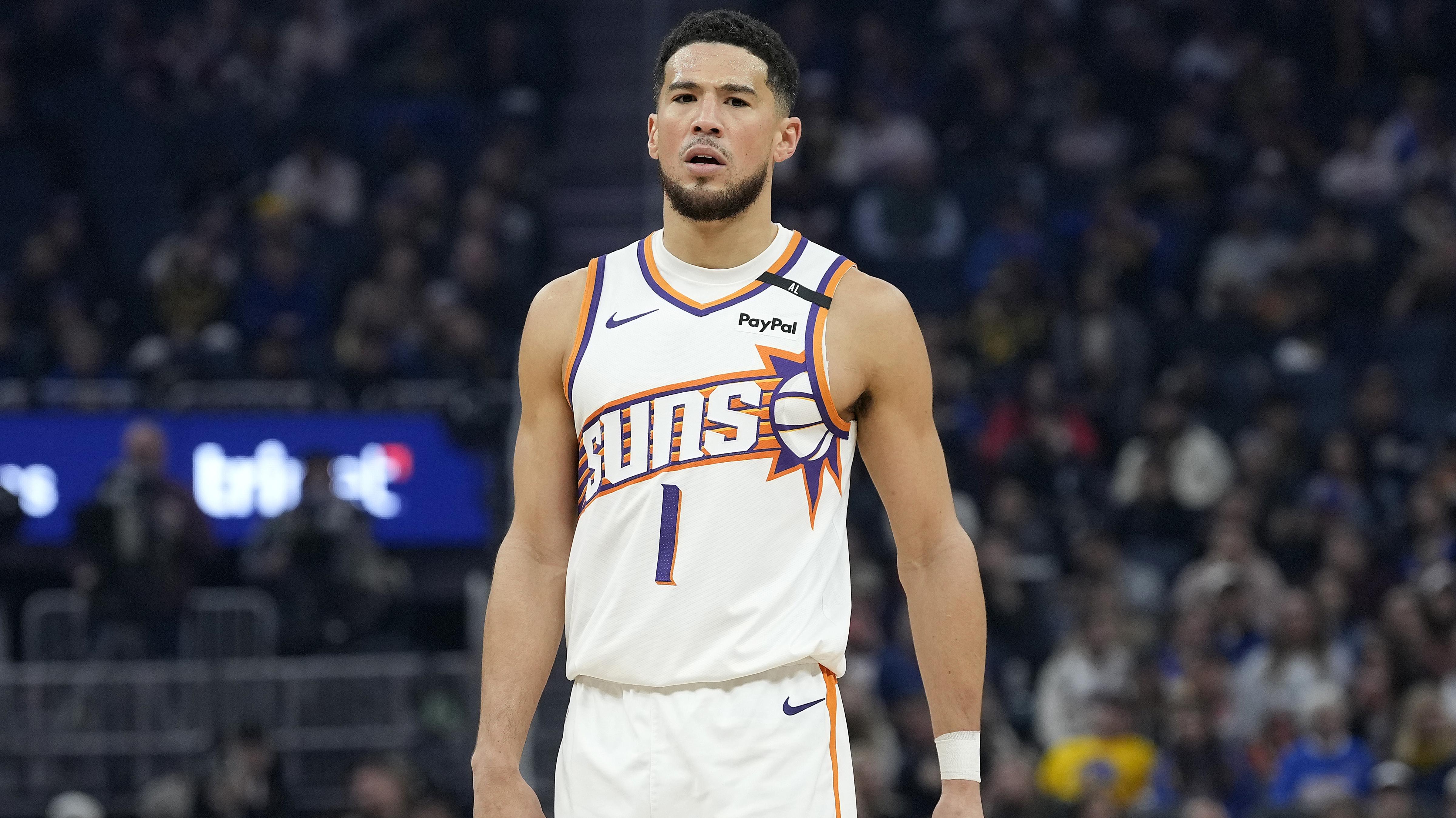 Phoenix Suns v Golden State Warriors