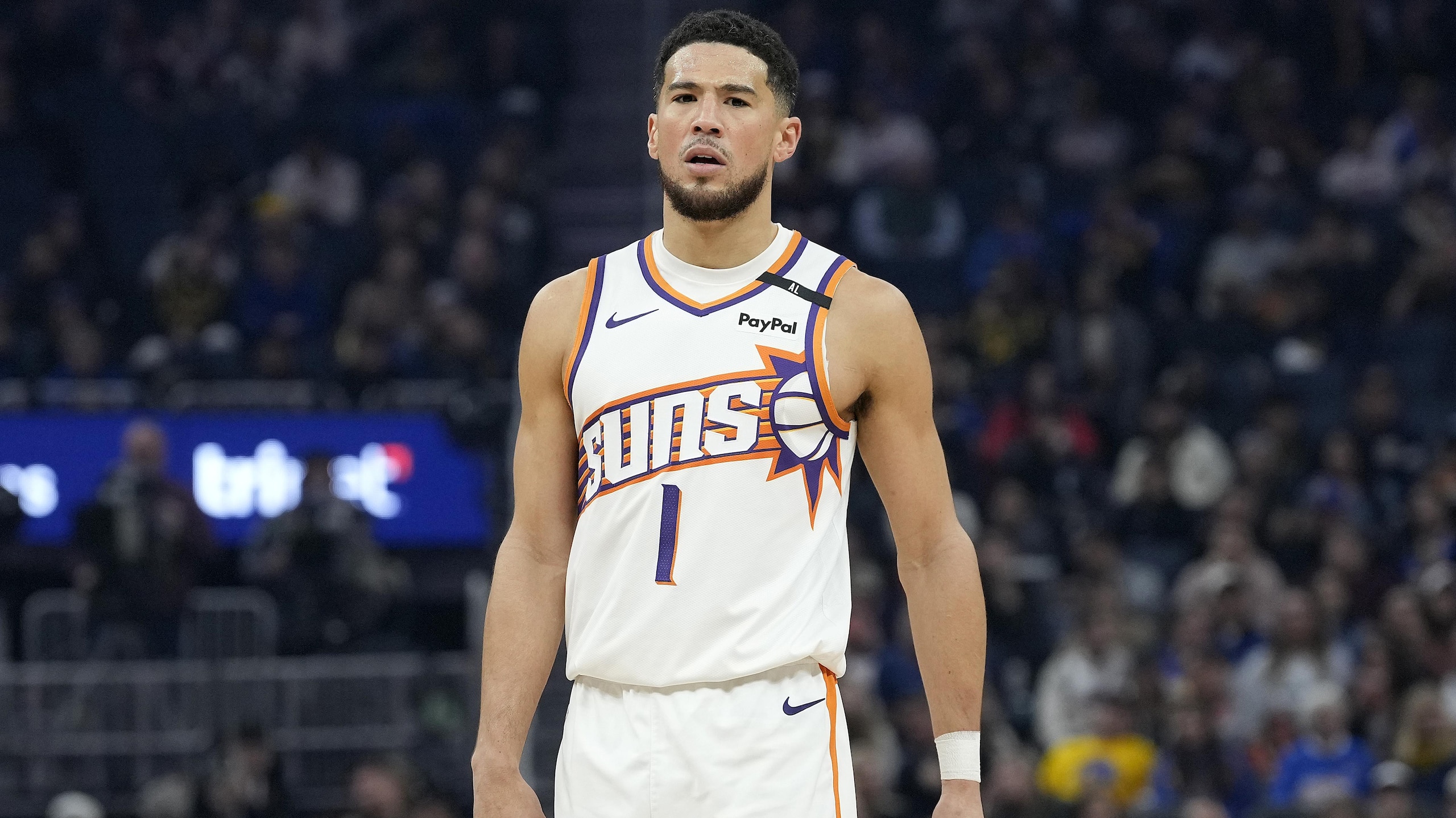 Phoenix Suns v Golden State Warriors
