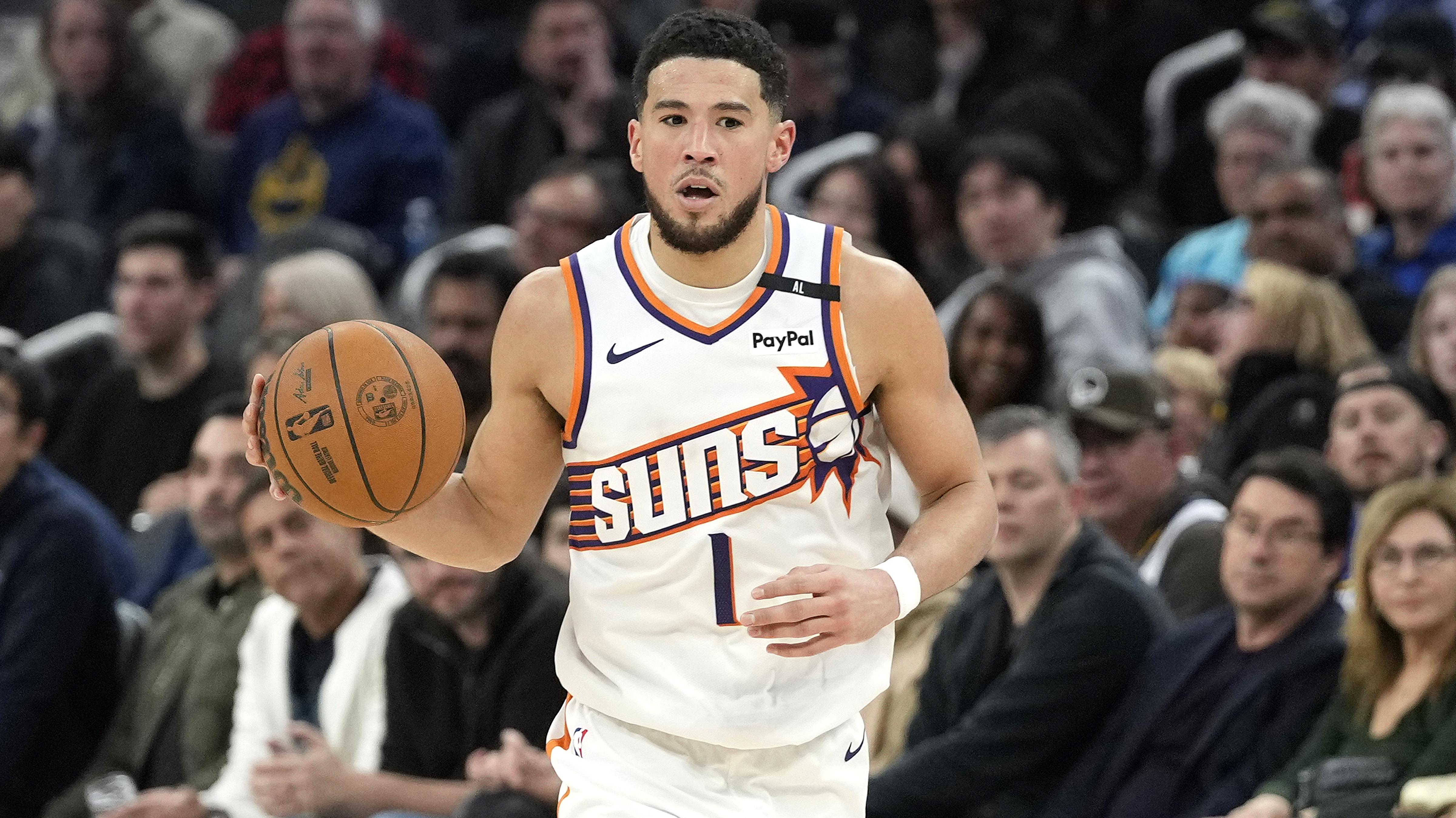 Phoenix Suns v Golden State Warriors