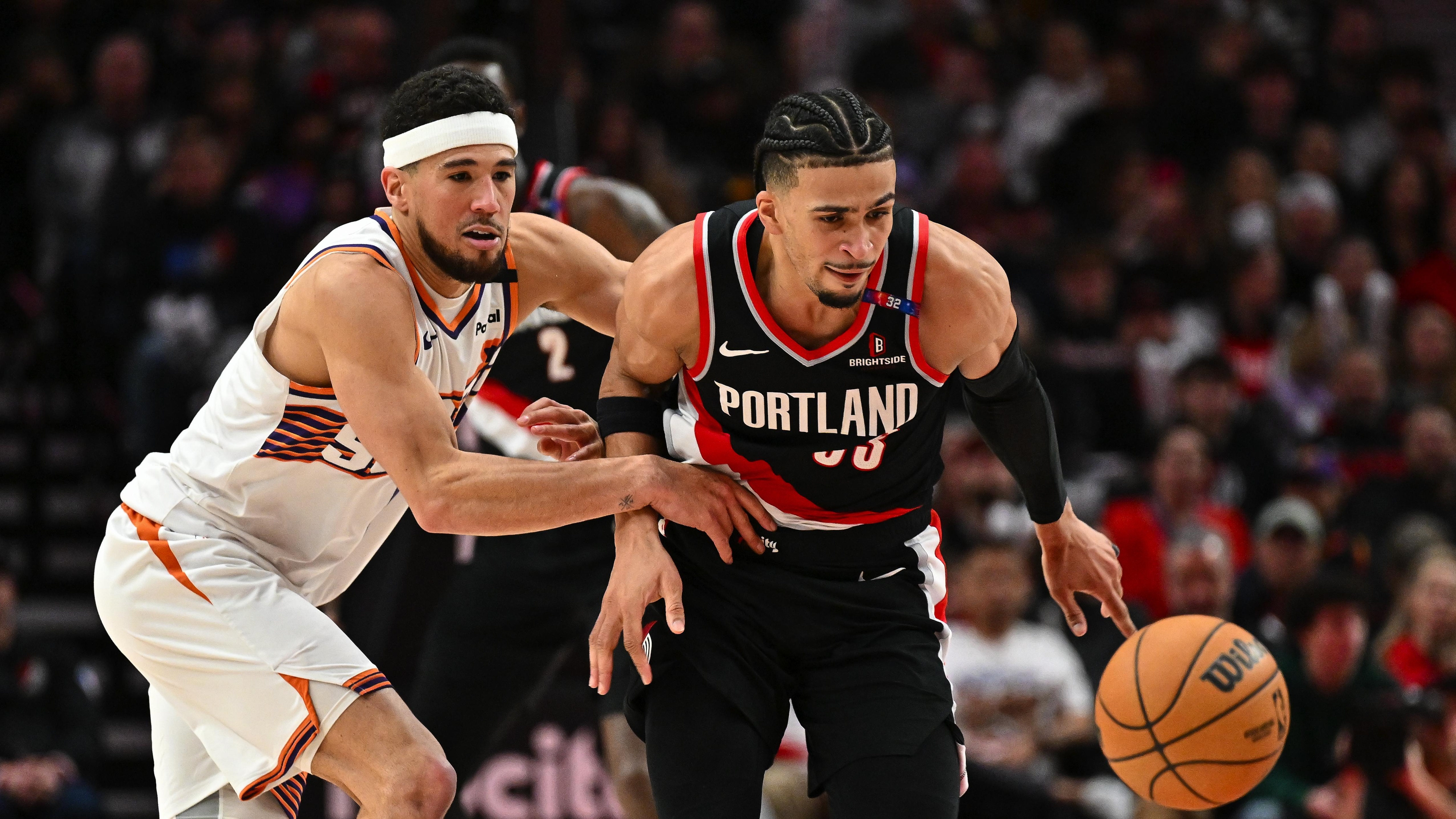 Phoenix Suns v Portland Trail Blazers