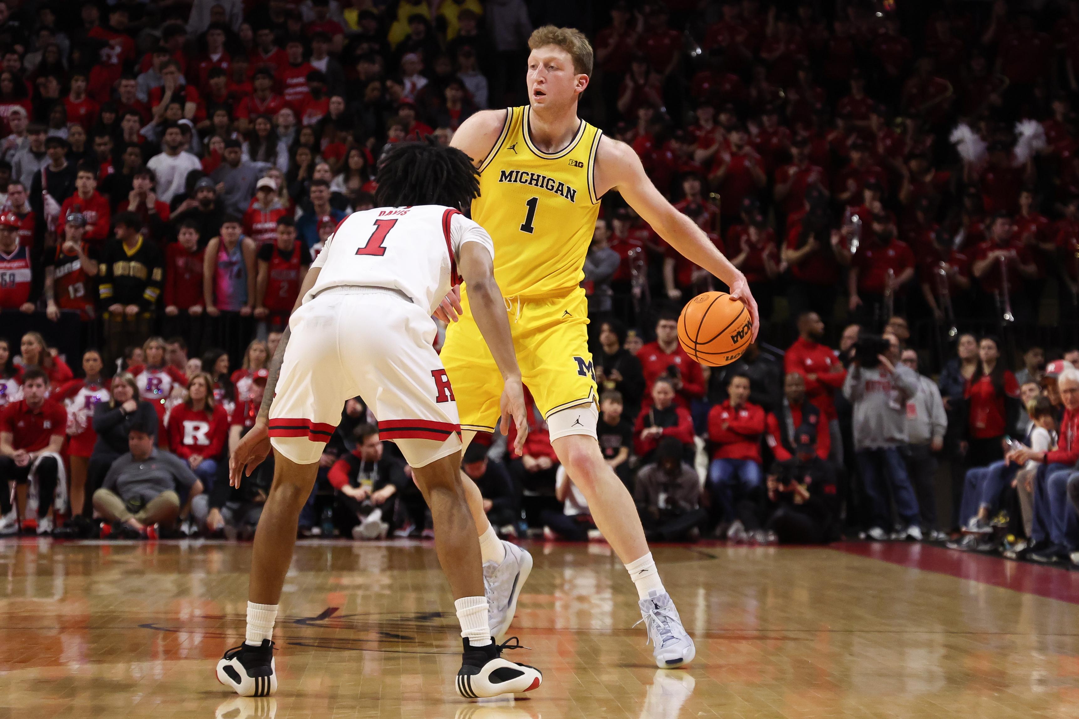 Michigan v Rutgers