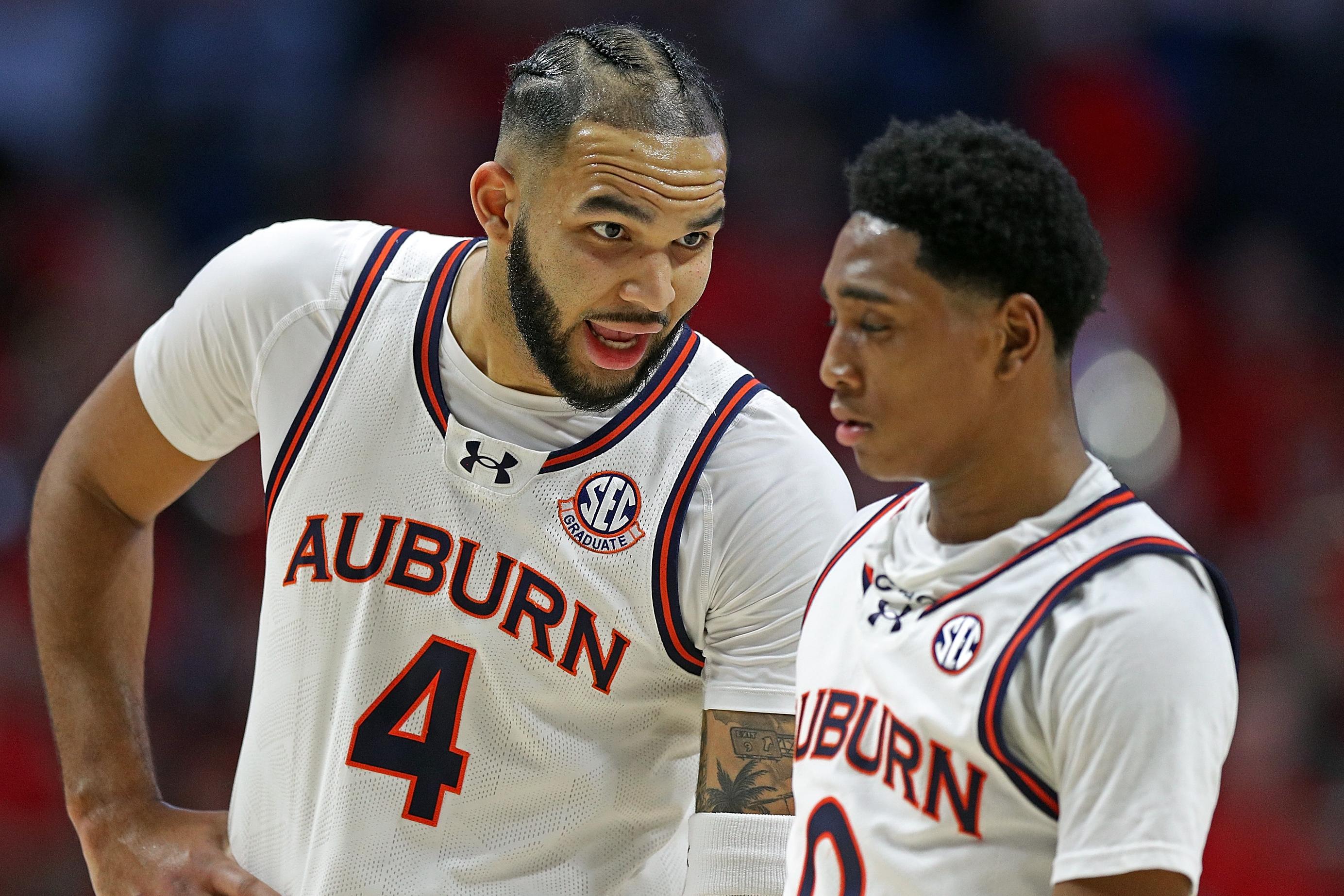 Auburn v Ole Miss