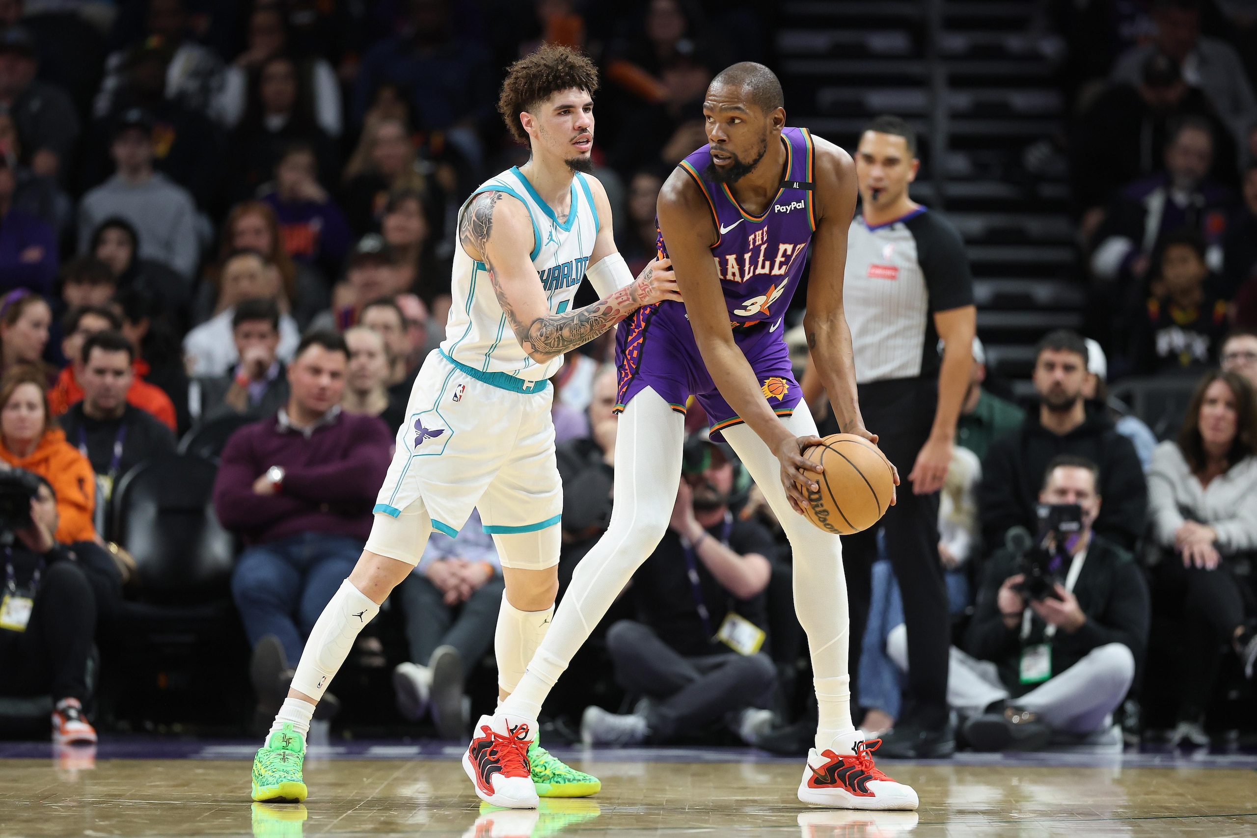 Charlotte Hornets v Phoenix Suns