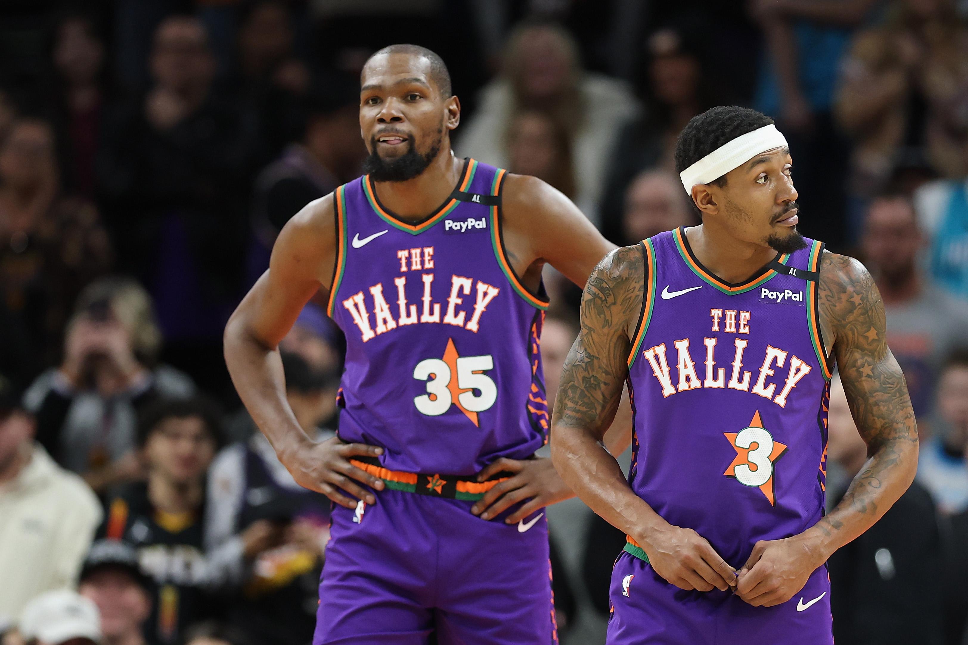 Charlotte Hornets v Phoenix Suns