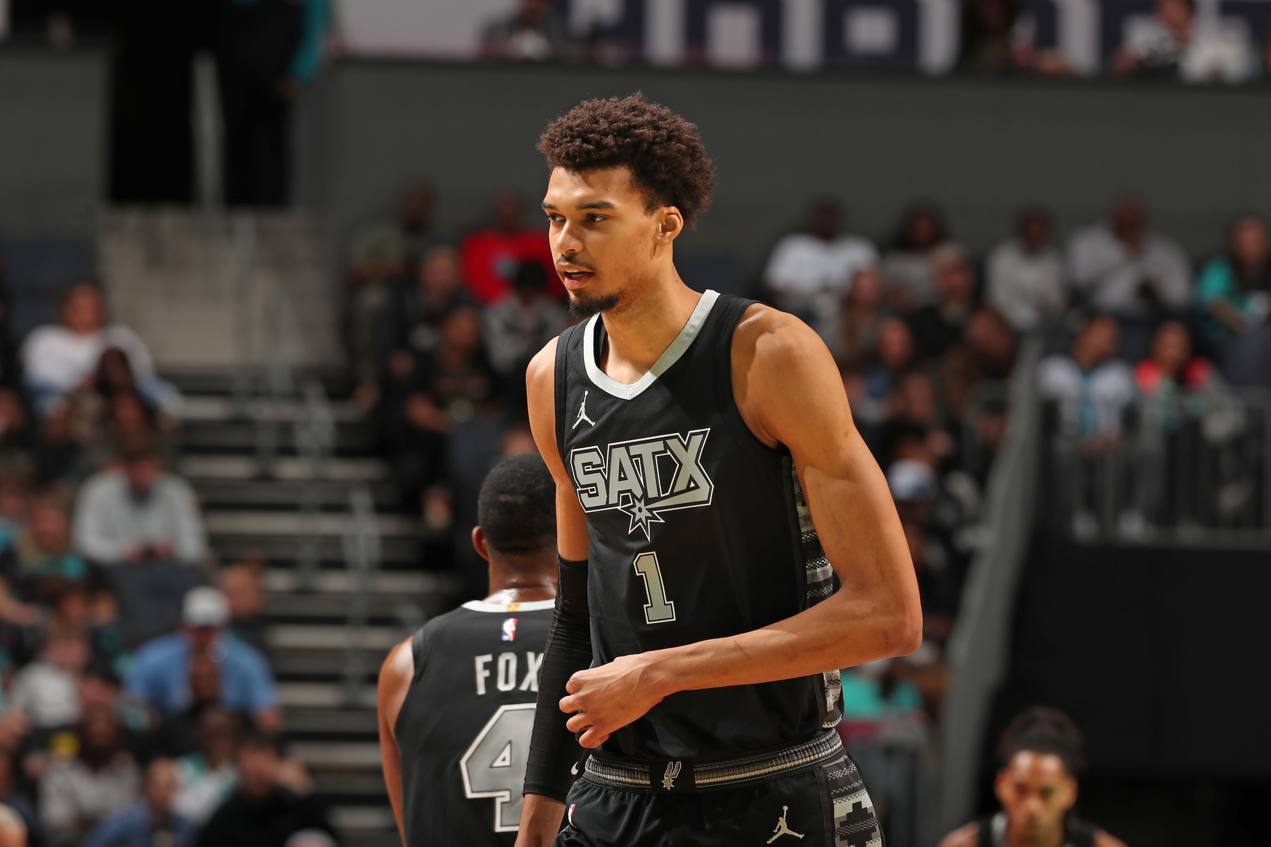 San Antonio Spurs v Charlotte Hornets San Antonio Spurs v Charlotte Hornets