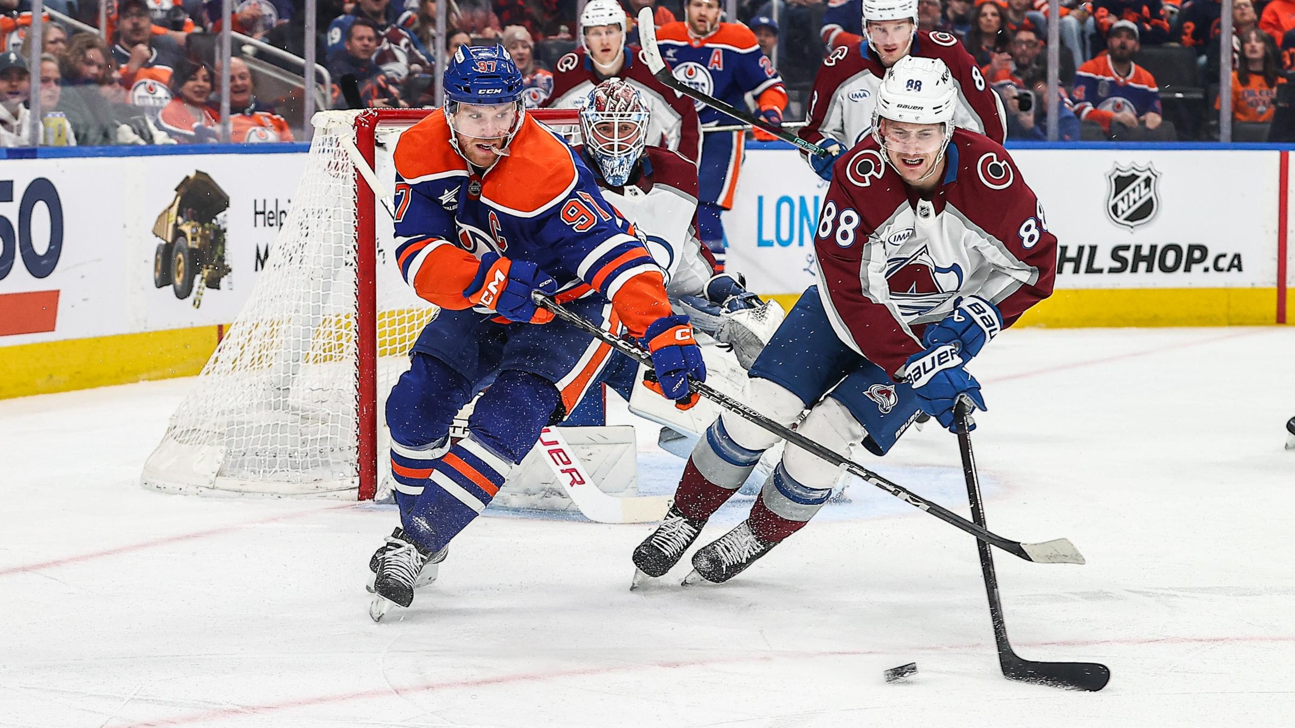 NHL: FEB 07 Avalanche at Oilers