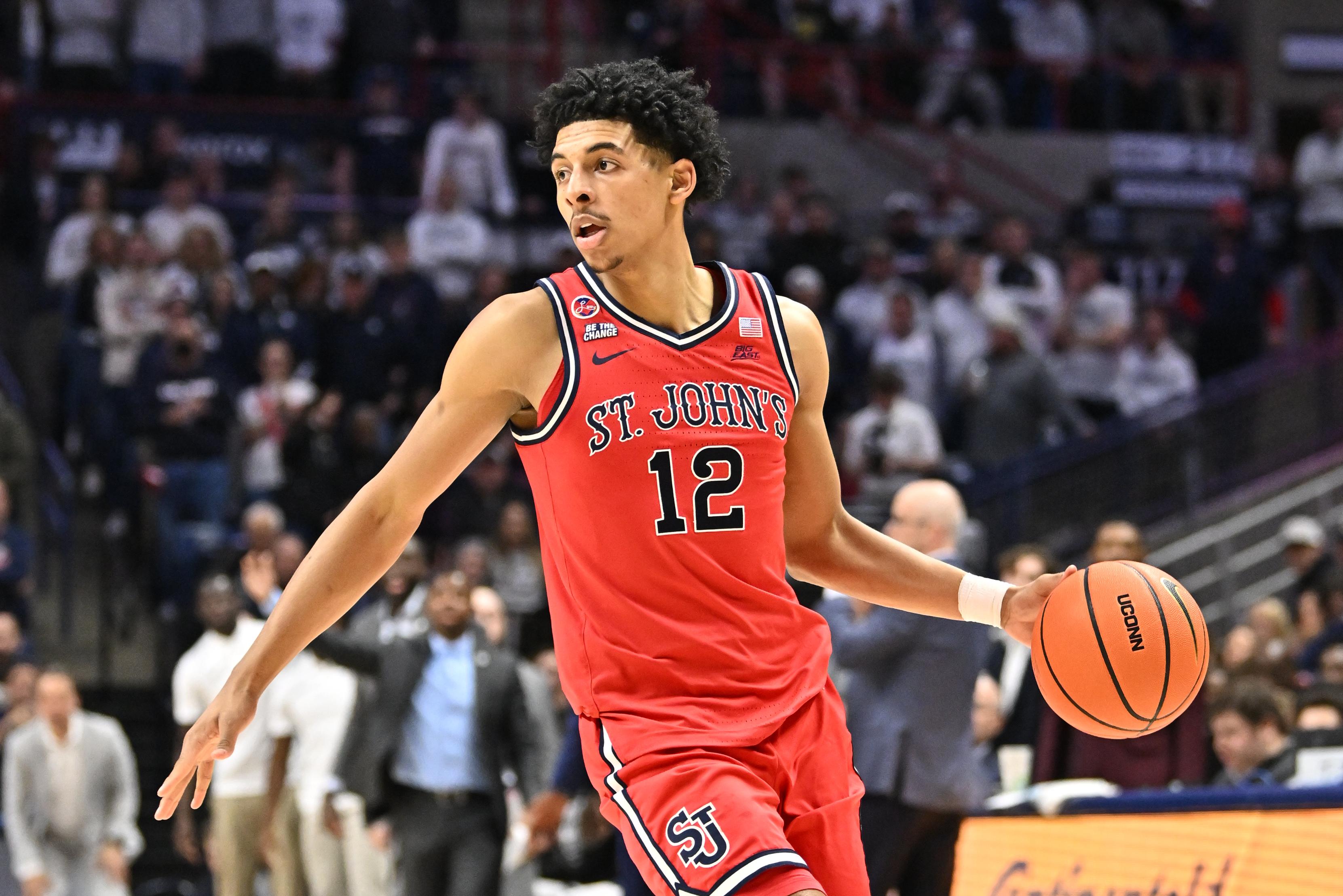 COLLEGE BASKETBALL: FEB 07 St John's at UConn