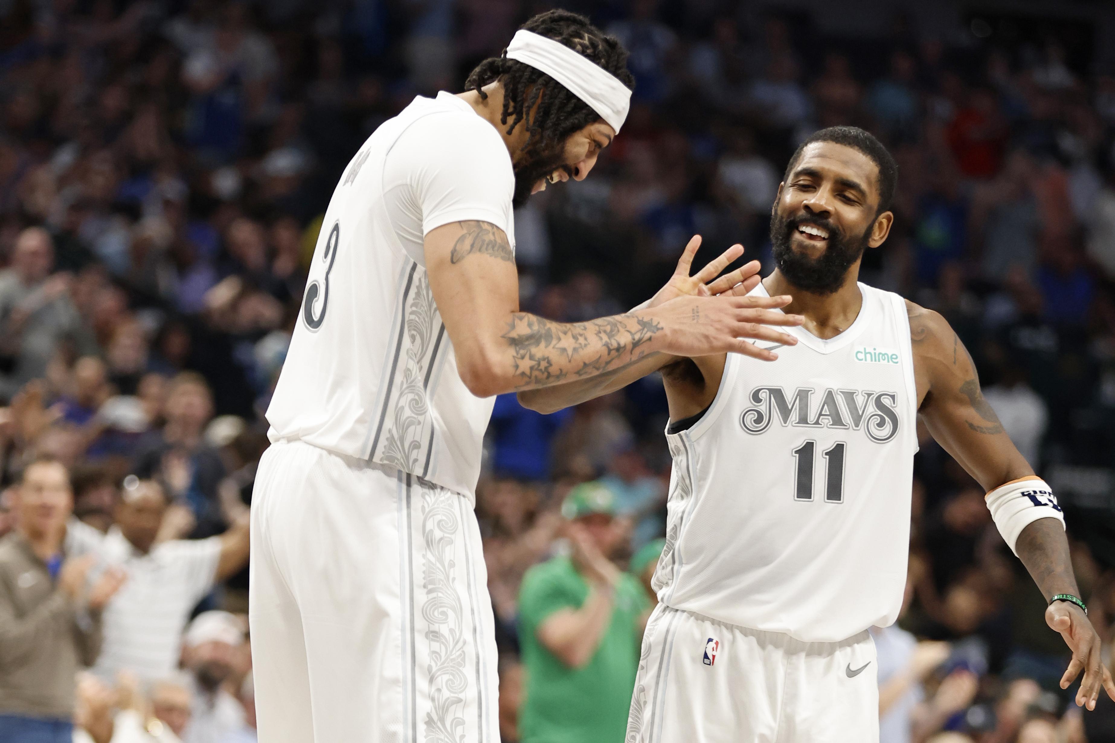 Houston Rockets v Dallas Mavericks