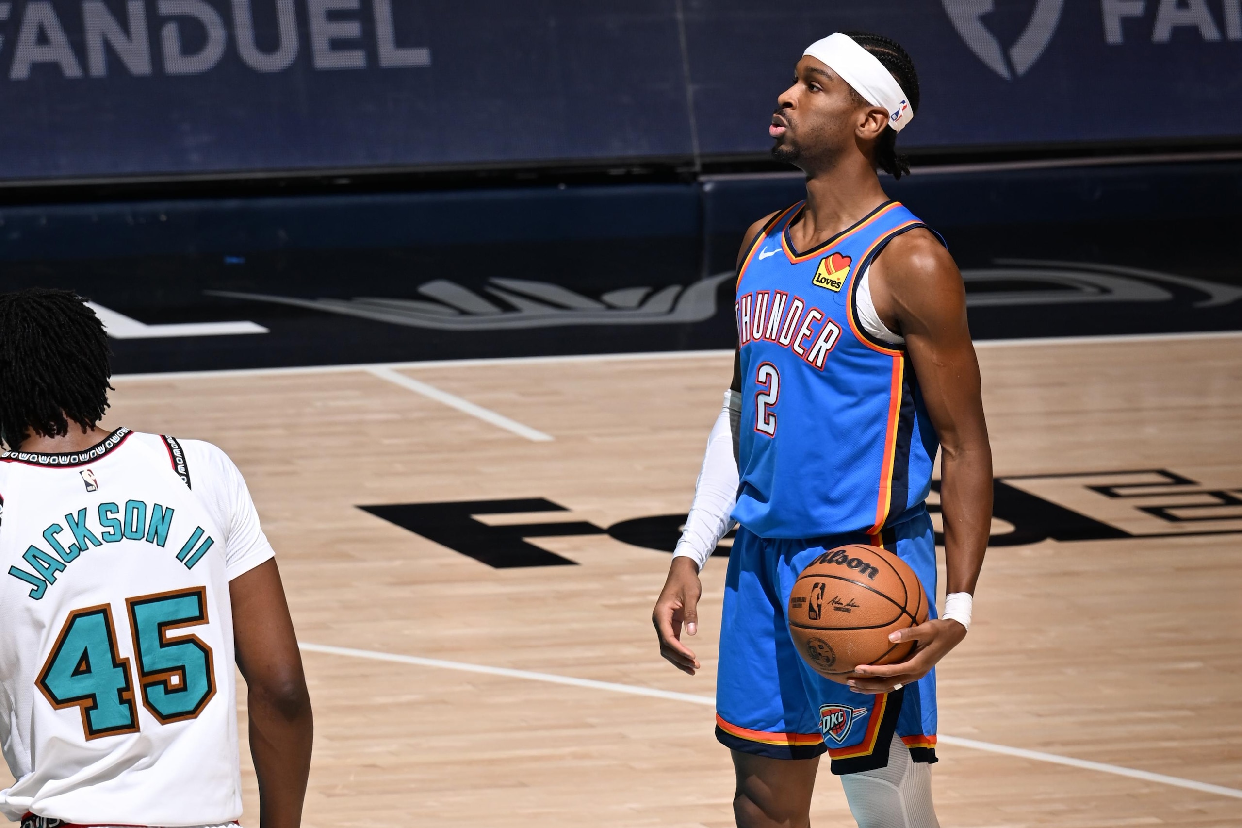 Oklahoma City Thunder v Memphis Grizzlies Oklahoma City Thunder v Memphis Grizzlies