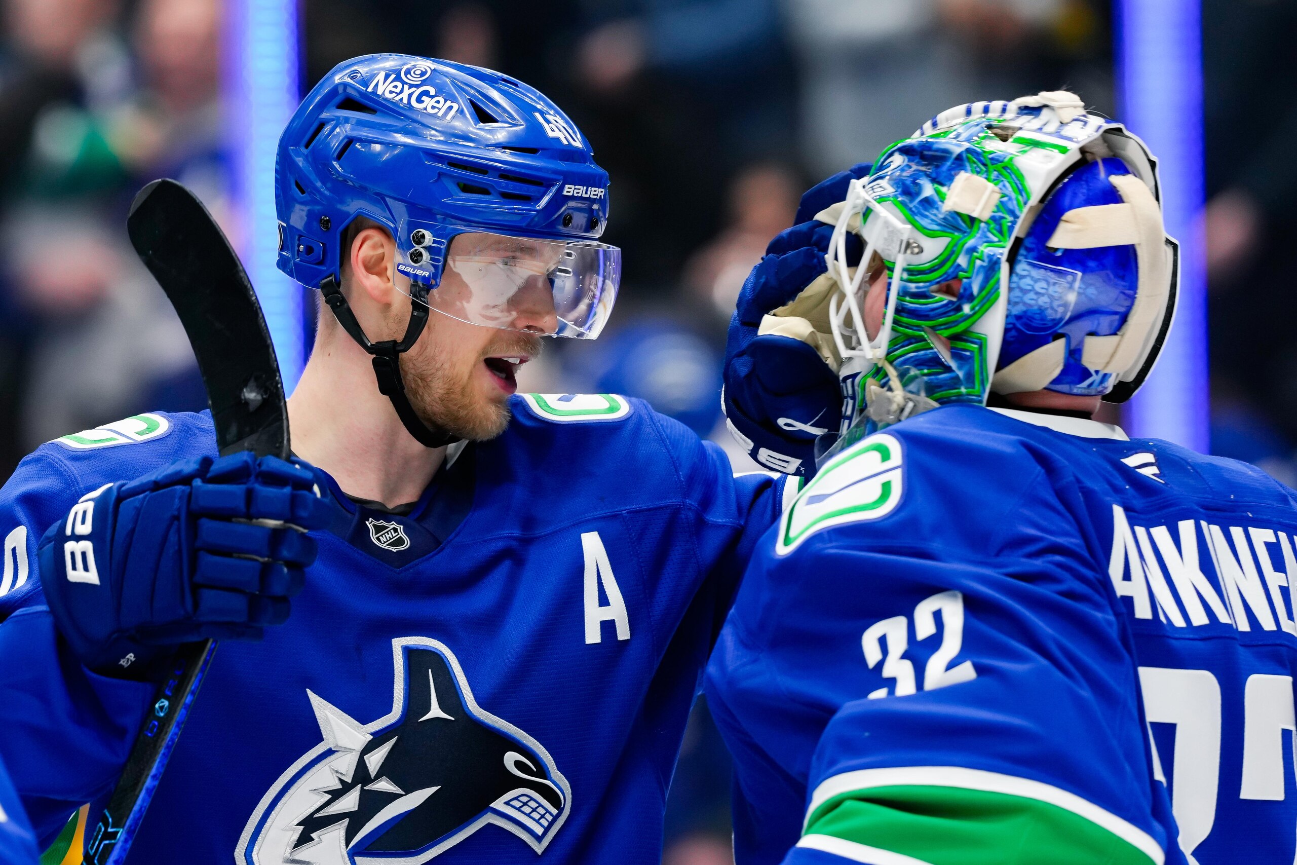 Toronto Maple Leafs v Vancouver Canucks Toronto Maple Leafs v Vancouver Canucks