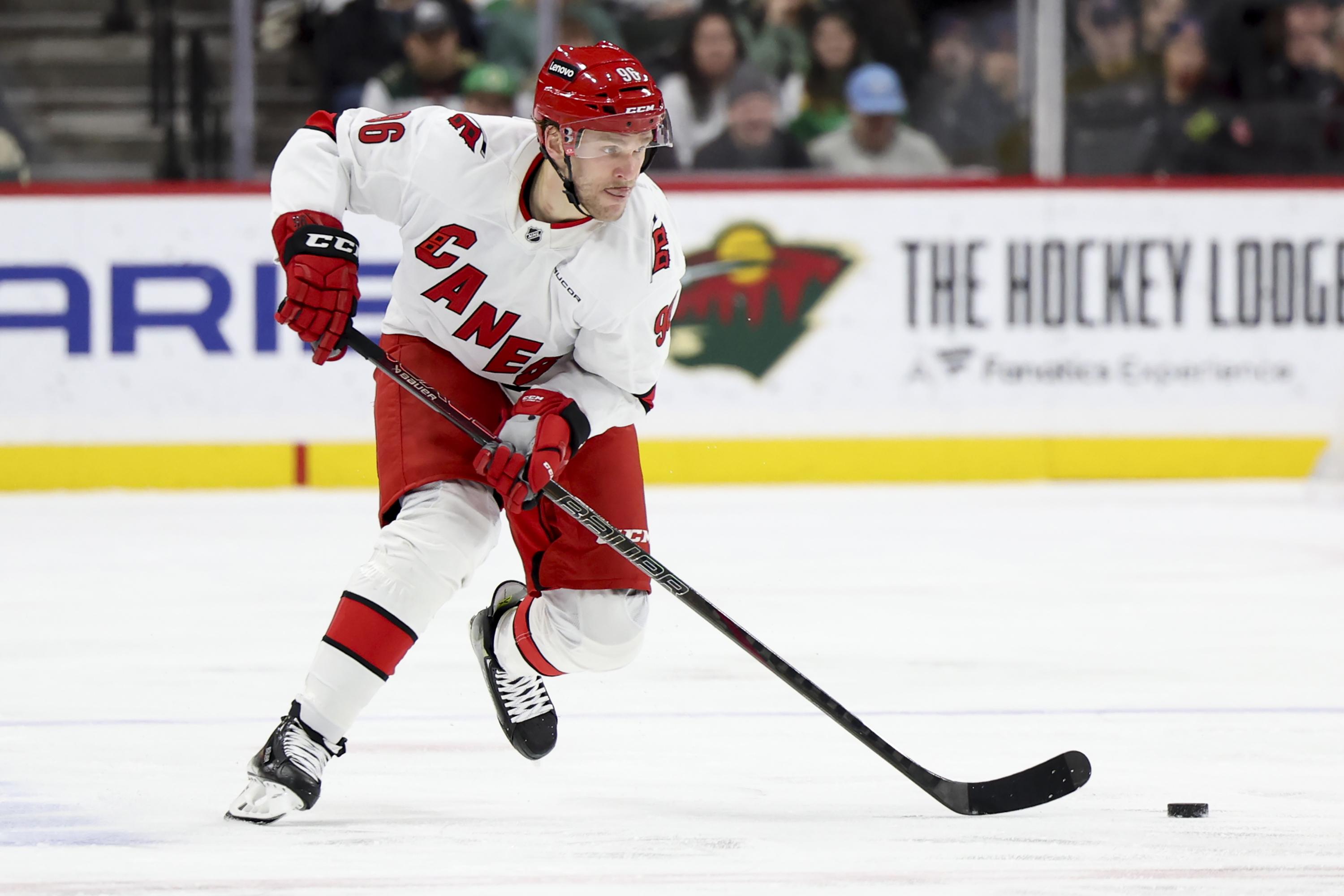 Carolina Hurricanes v Minnesota Wild