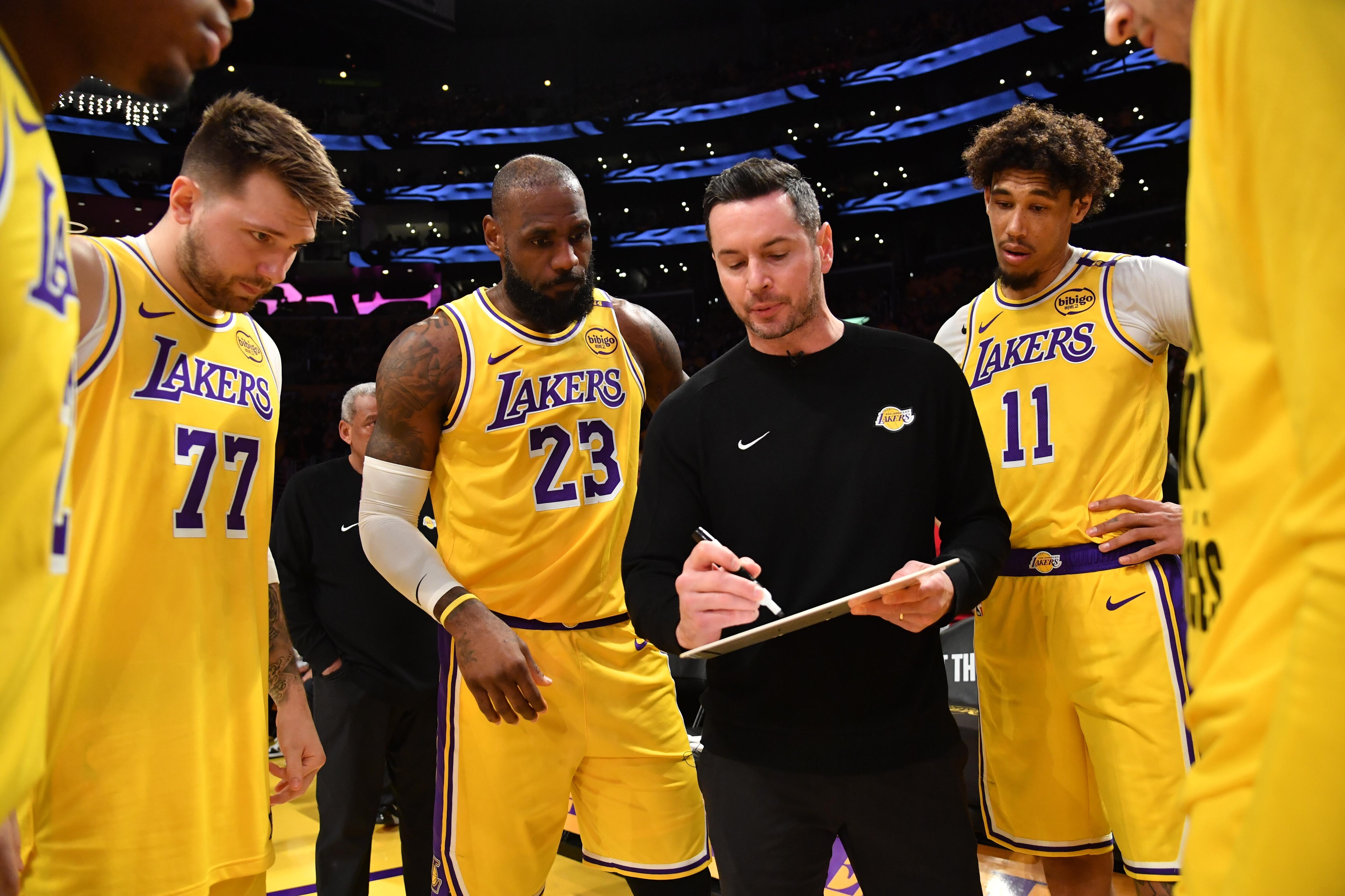 Utah Jazz v Los Angeles Lakers