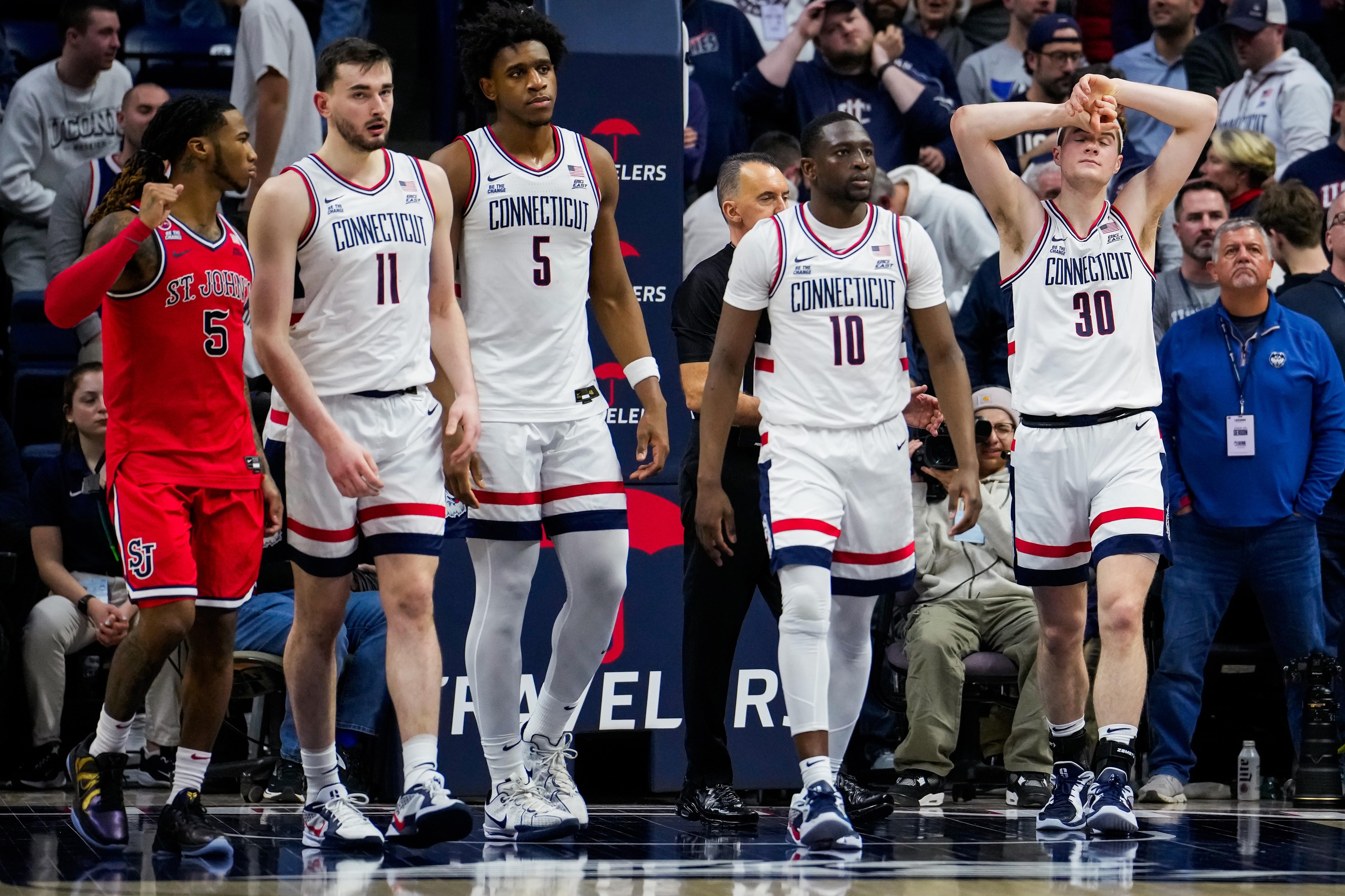 St. John's v Connecticut