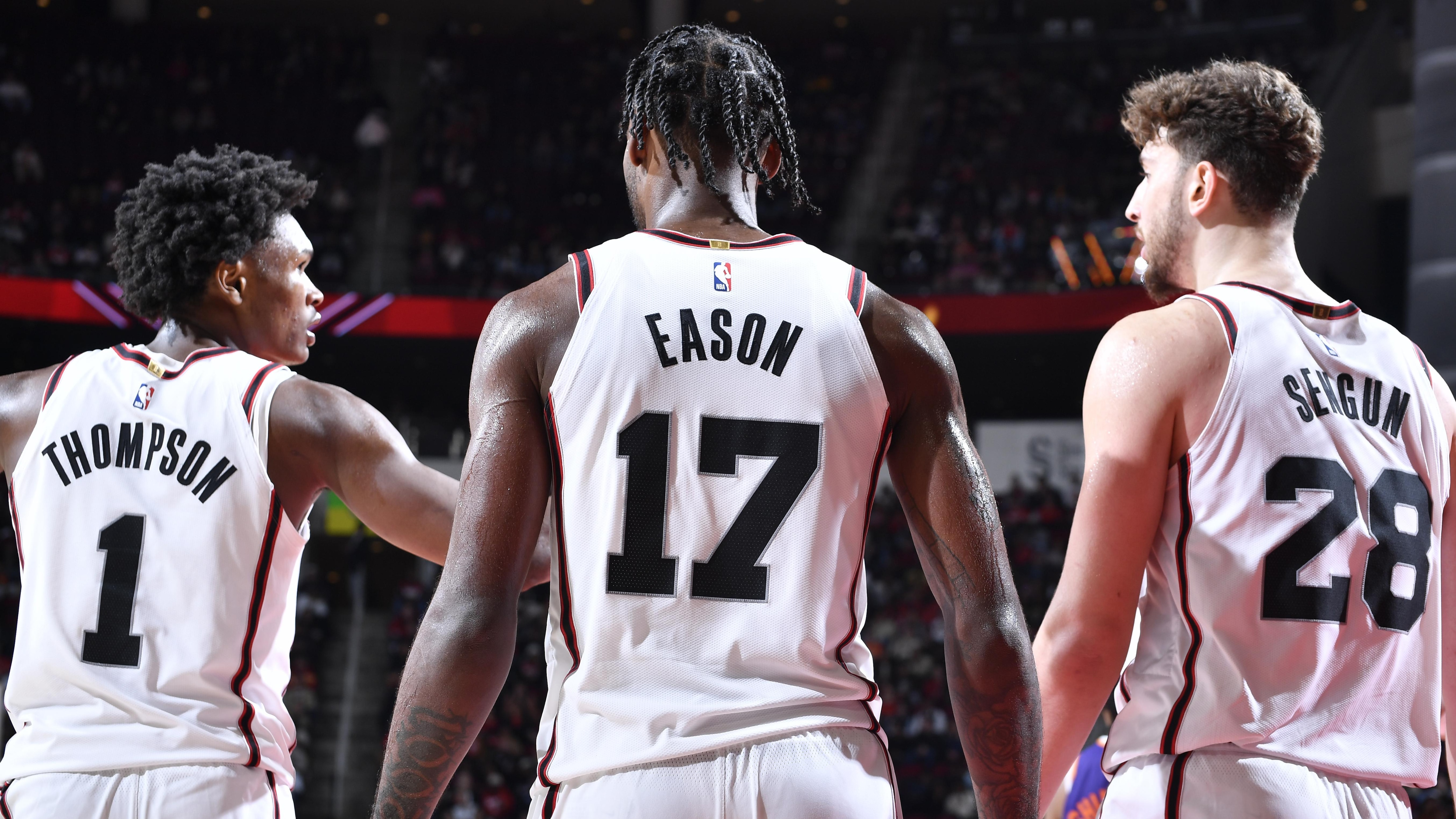 Phoenix Suns v Houston Rockets