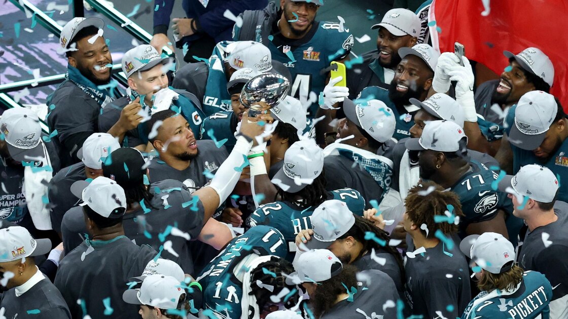 Eagles Unveil Photos, Video of Super Bowl 59 Rings Celebrating Win over ...