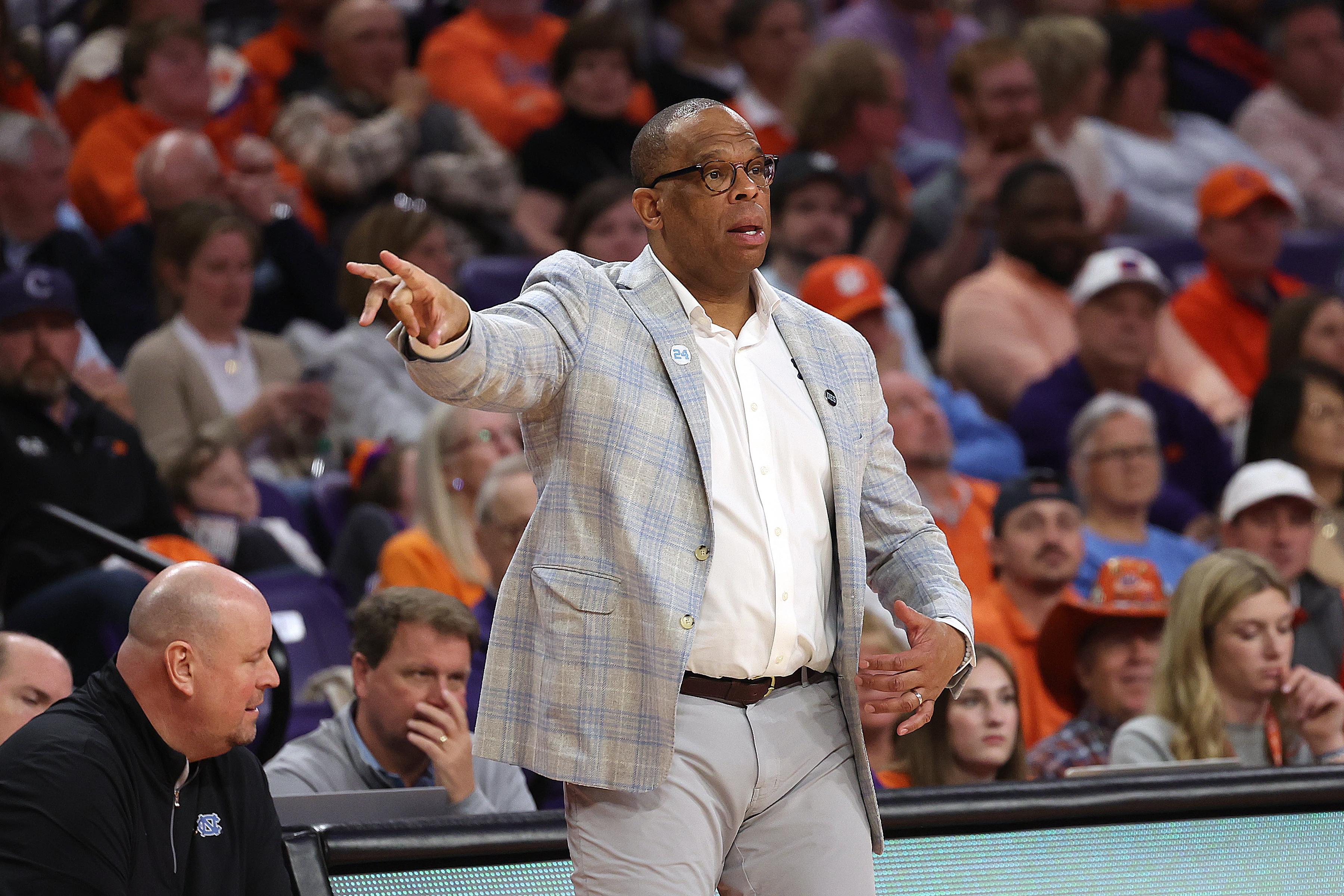 COLLEGE BASKETBALL: FEB 10 North Carolina at Clemson