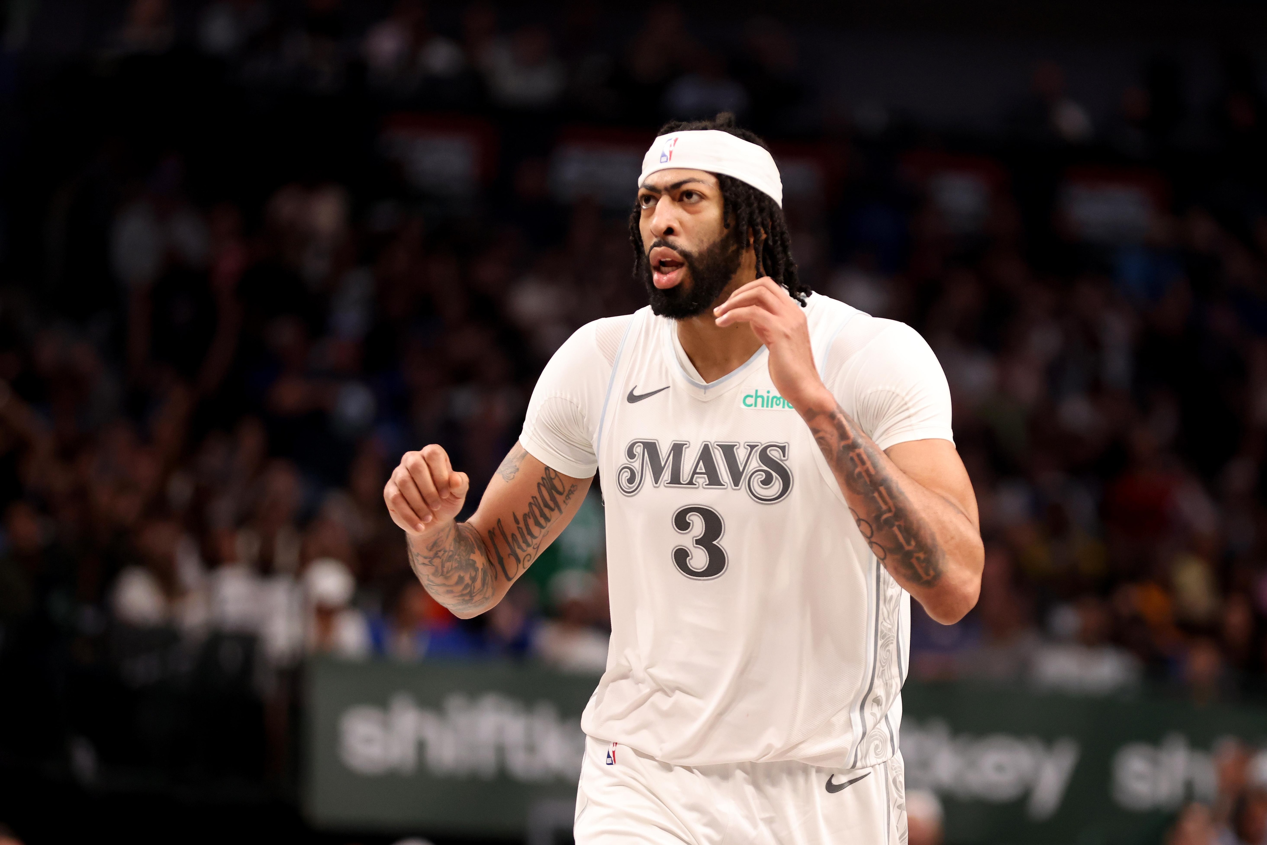 Houston Rockets v Dallas Mavericks