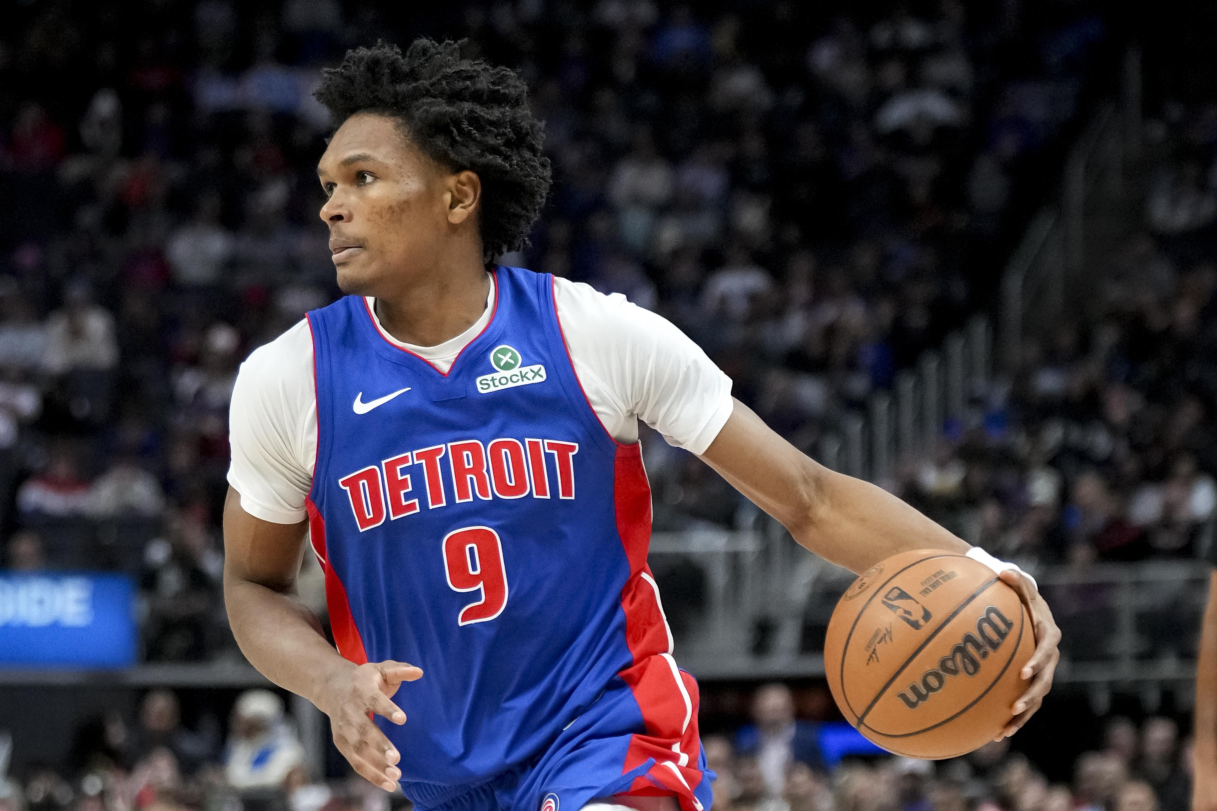 Charlotte Hornets v Detroit Pistons