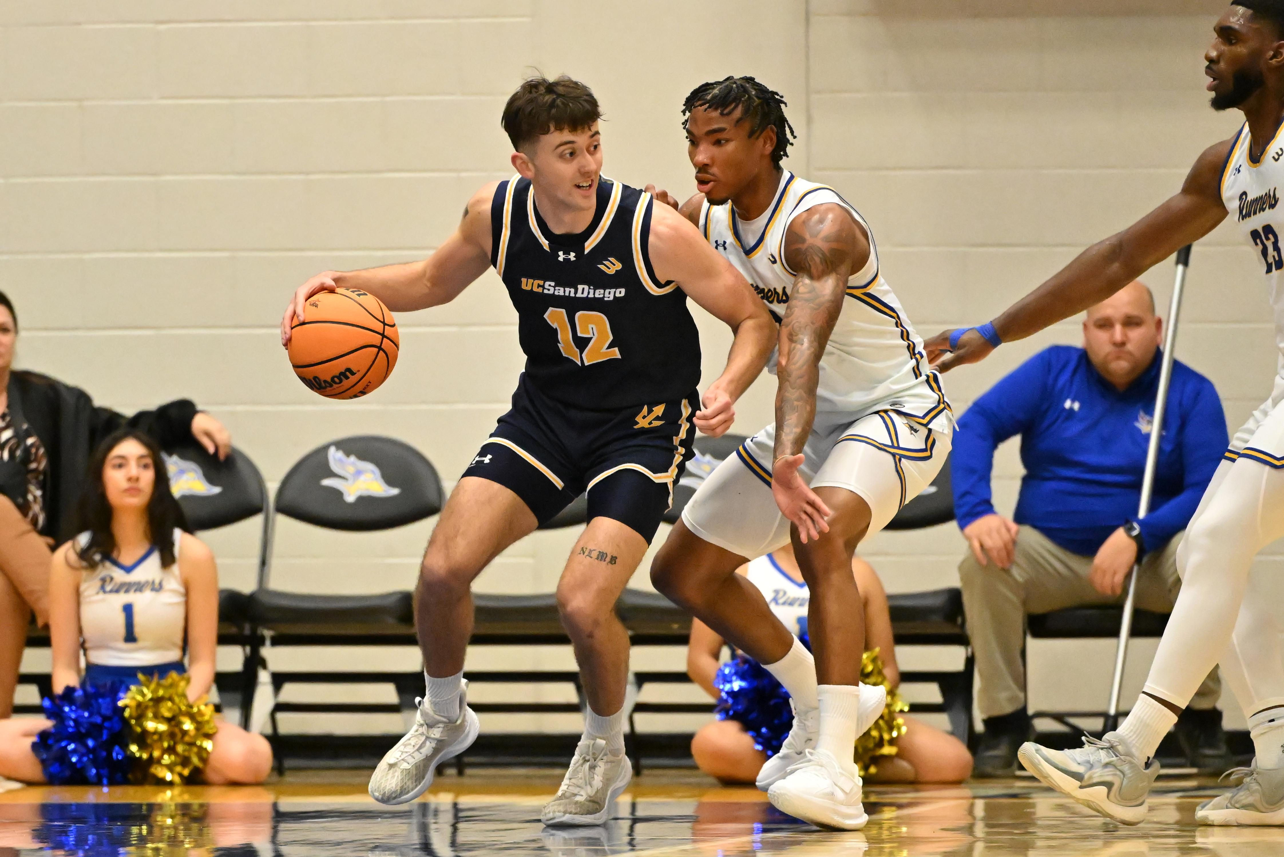 COLLEGE BASKETBALL: FEB 13 UCSD at Cal State Bakersfield