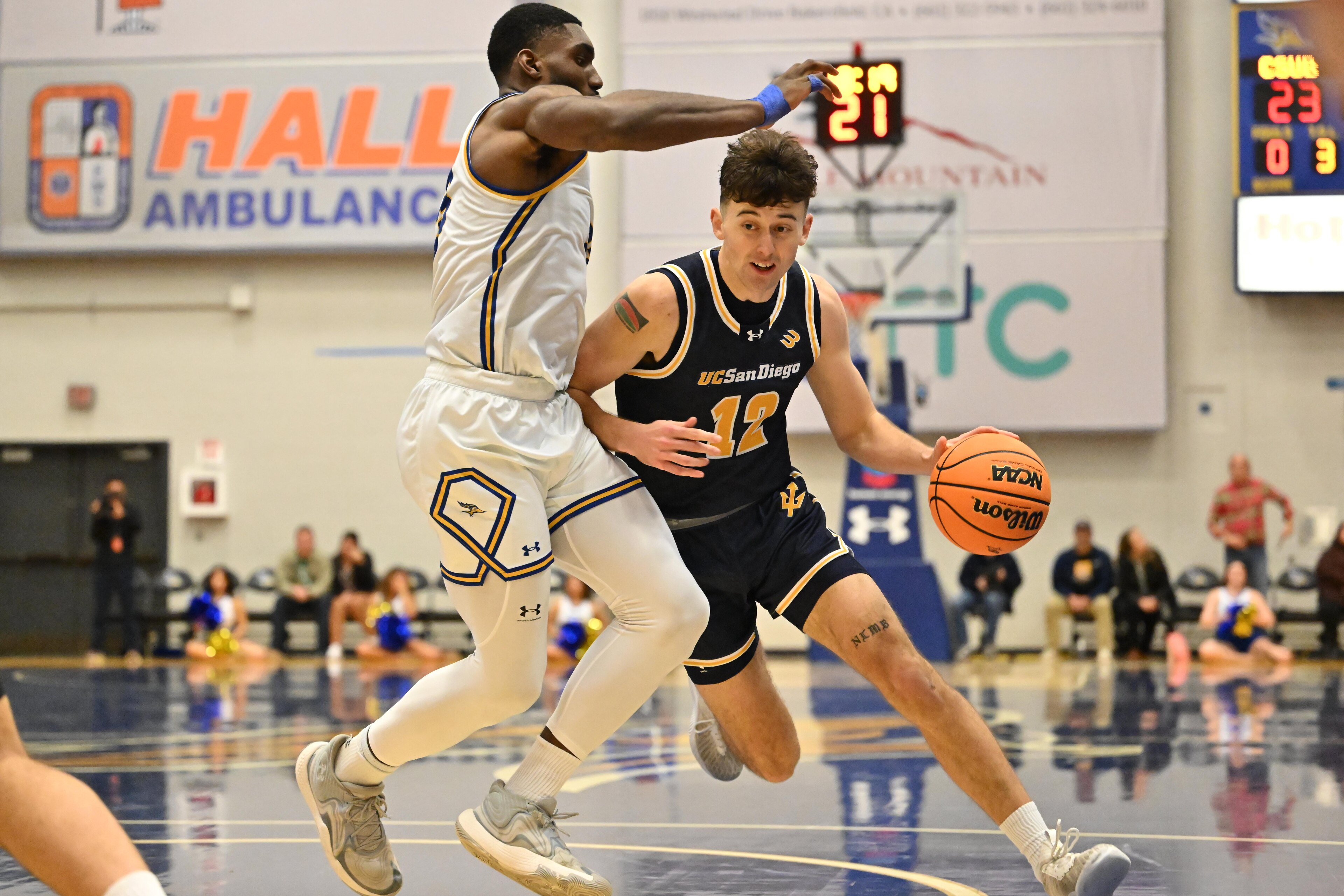 COLLEGE BASKETBALL: FEB 13 UCSD at Cal State Bakersfield
