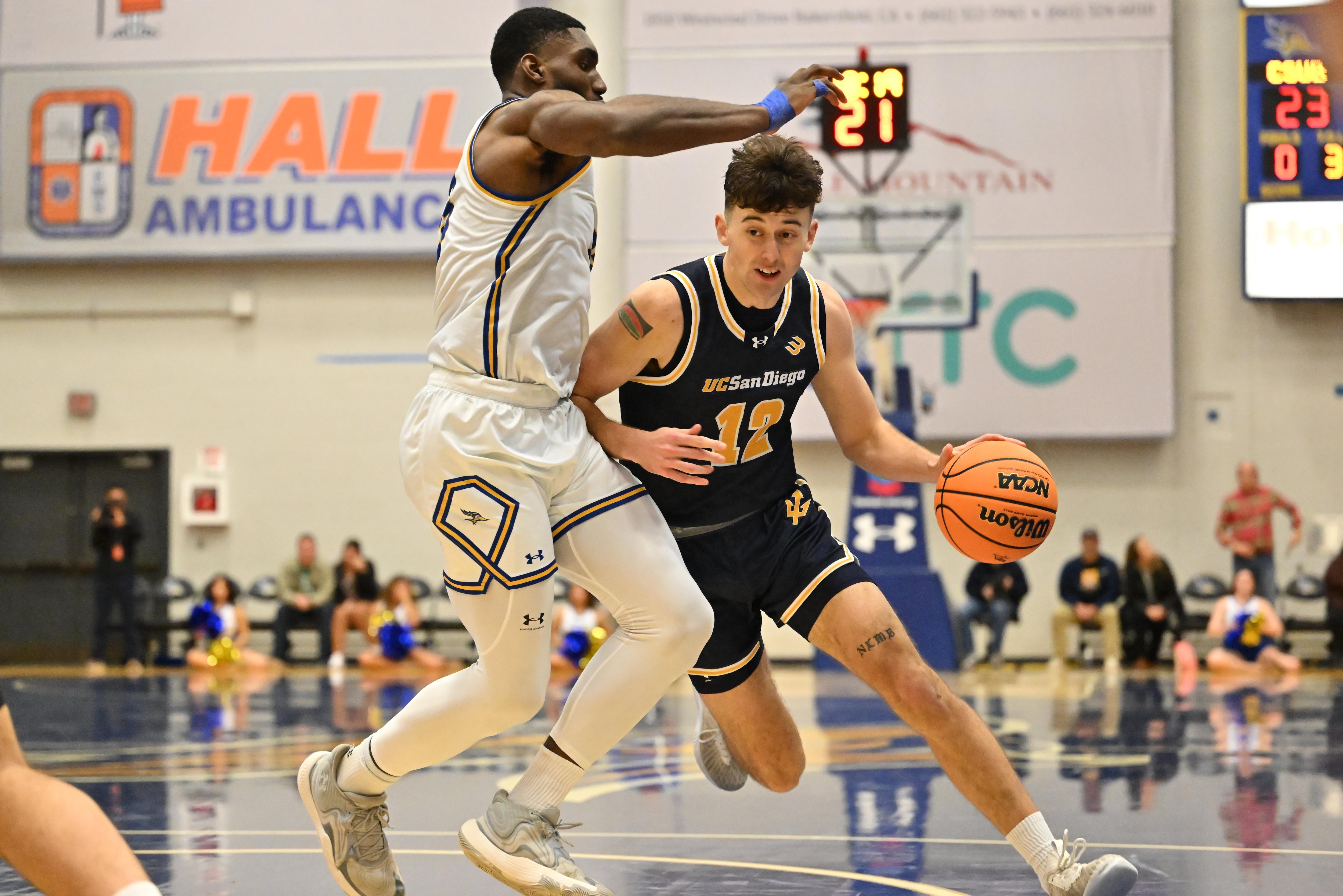 COLLEGE BASKETBALL: FEB 13 UCSD at Cal State Bakersfield