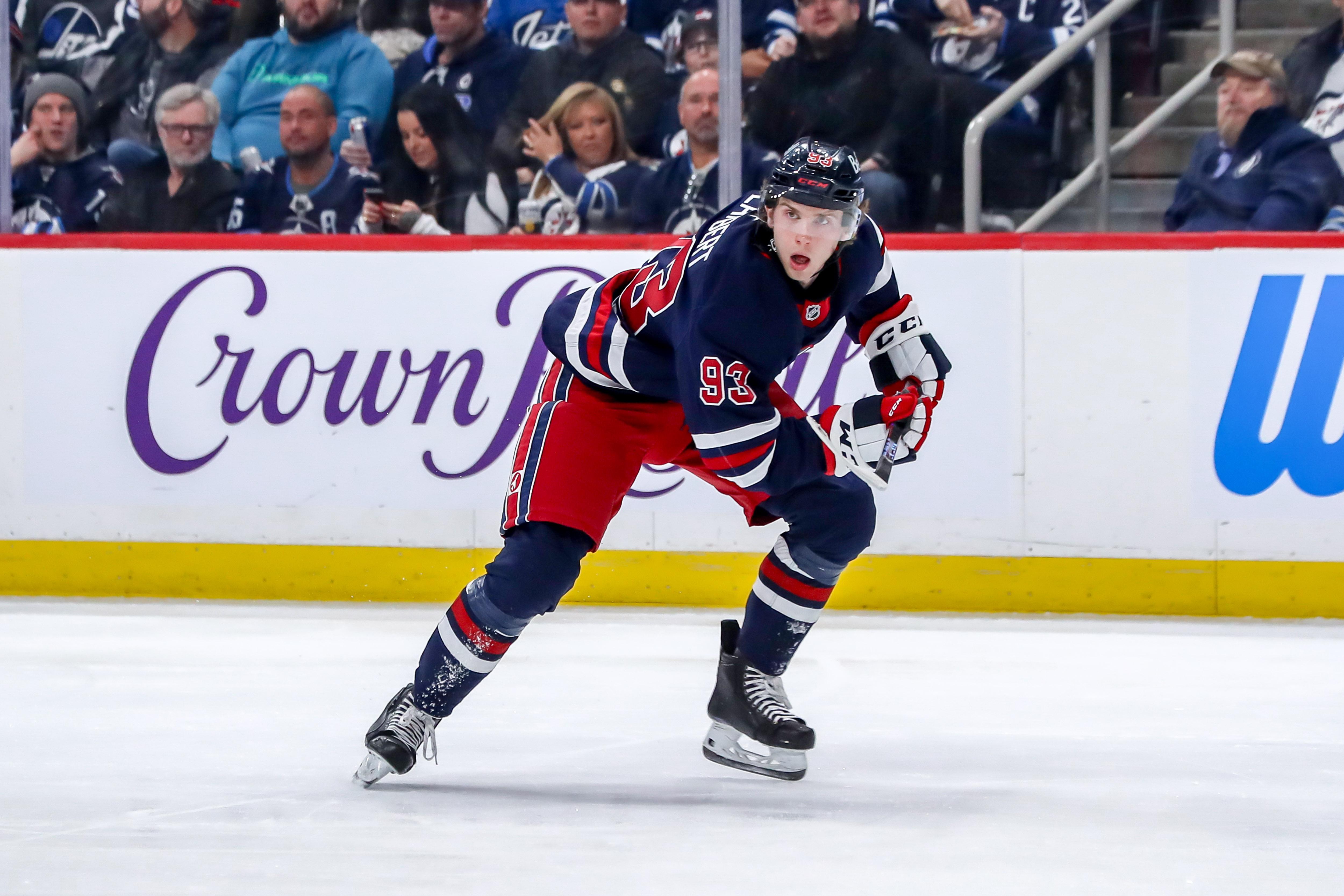 New York Islanders v Winnipeg Jets