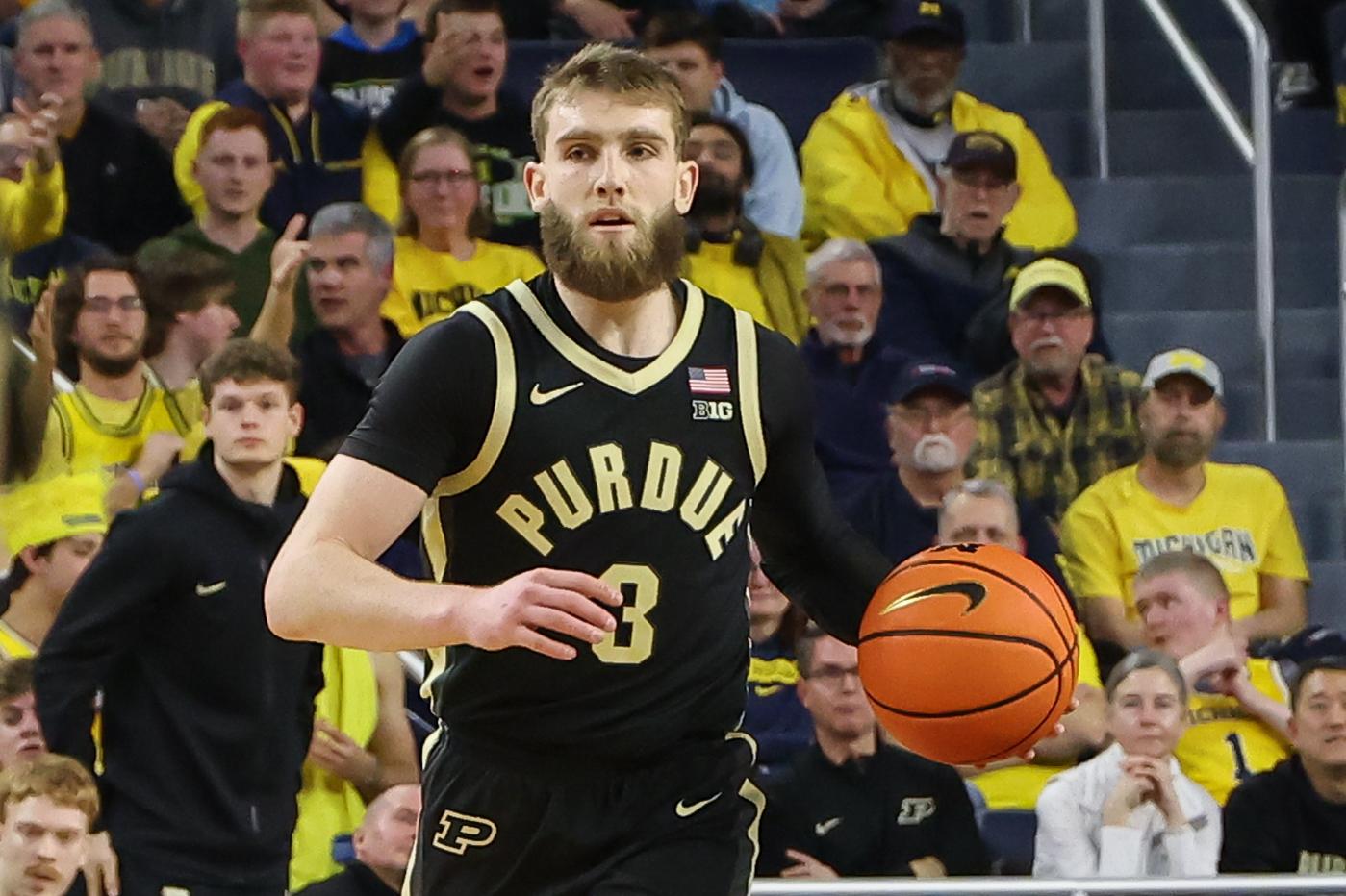 COLLEGE BASKETBALL: FEB 11 Purdue at Michigan