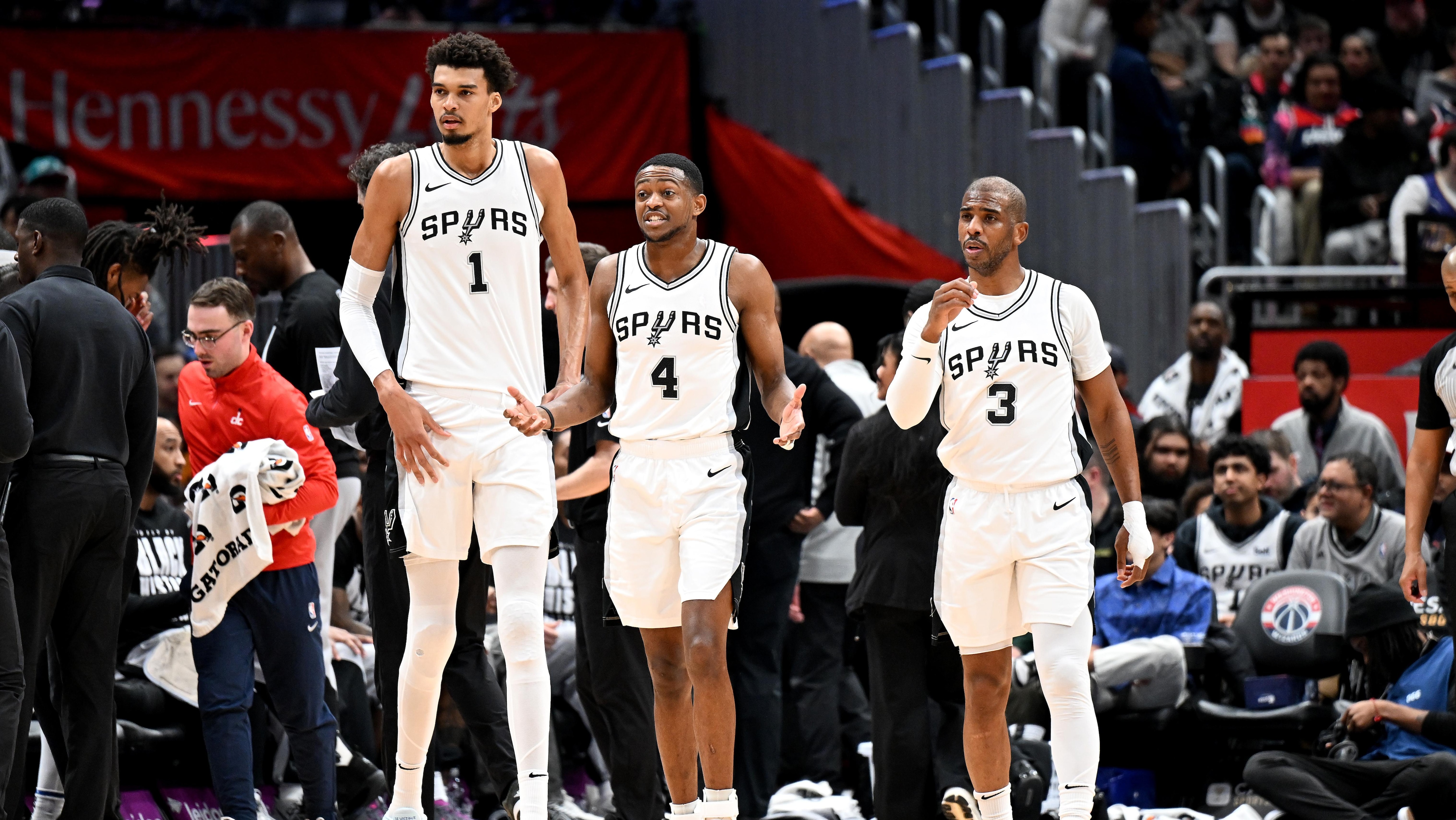 San Antonio Spurs v Washington Wizards