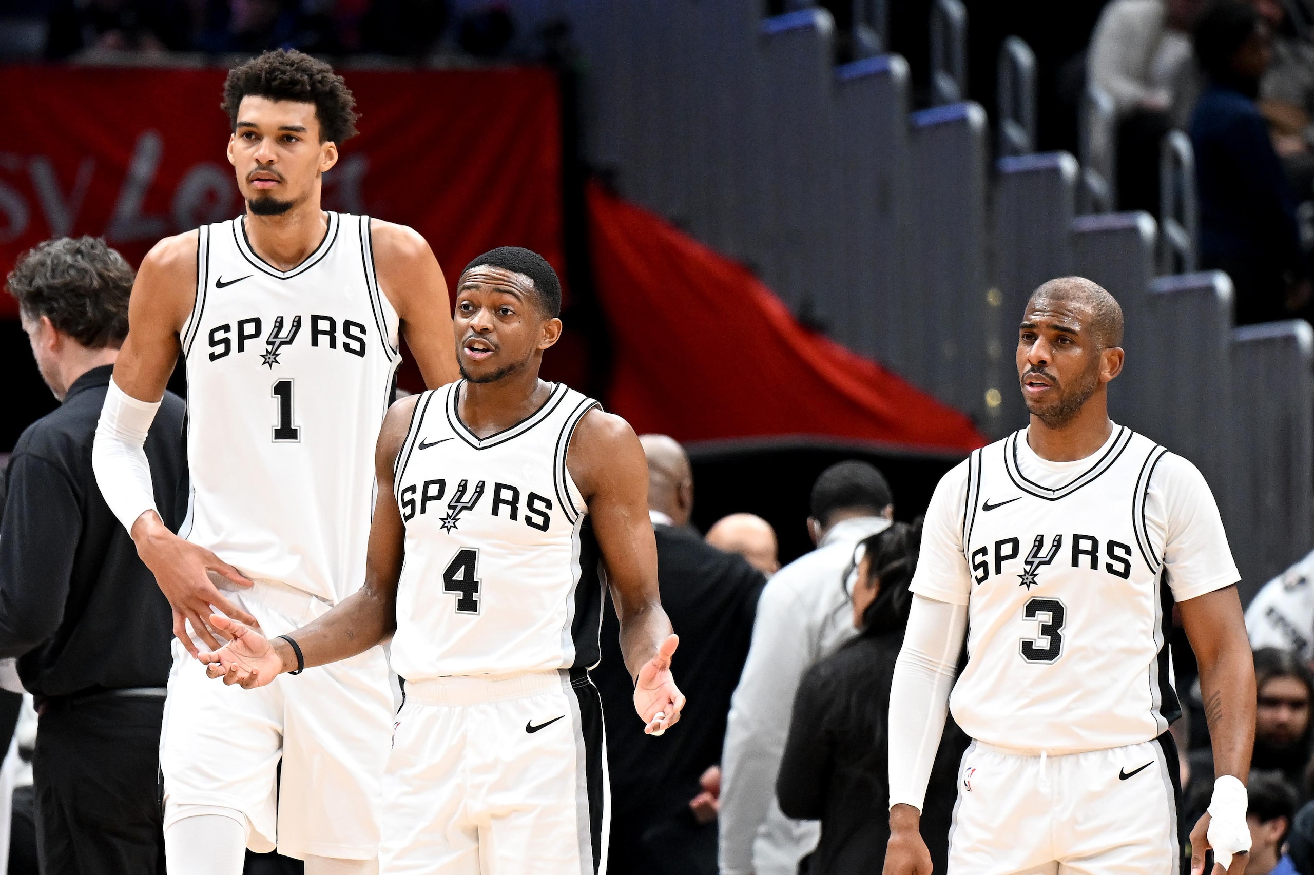 San Antonio Spurs v Washington Wizards