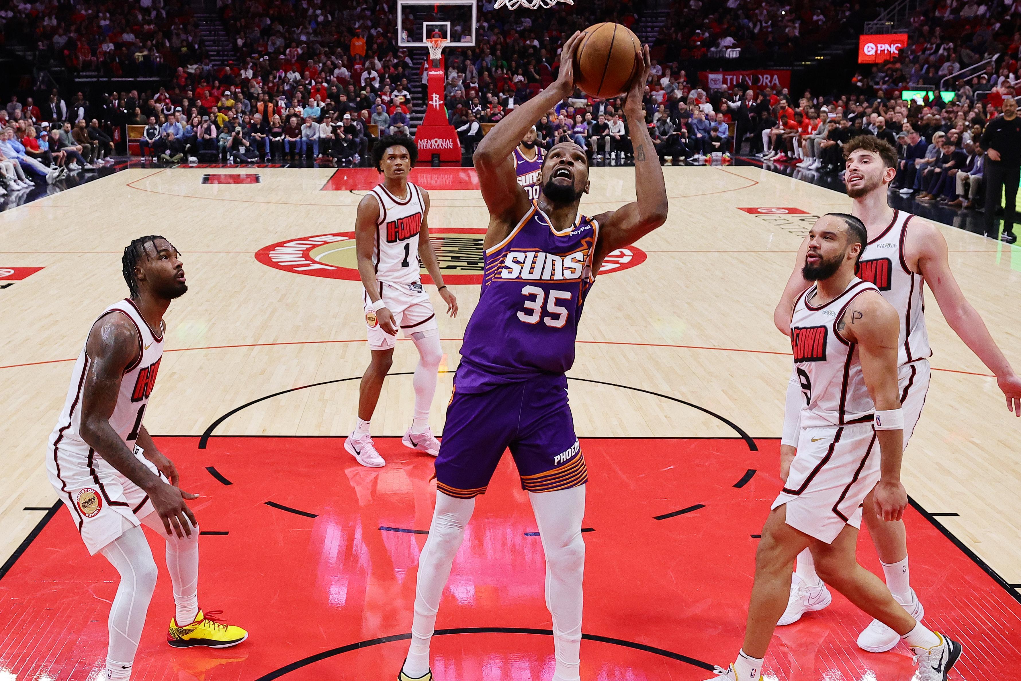 Phoenix Suns v Houston Rockets