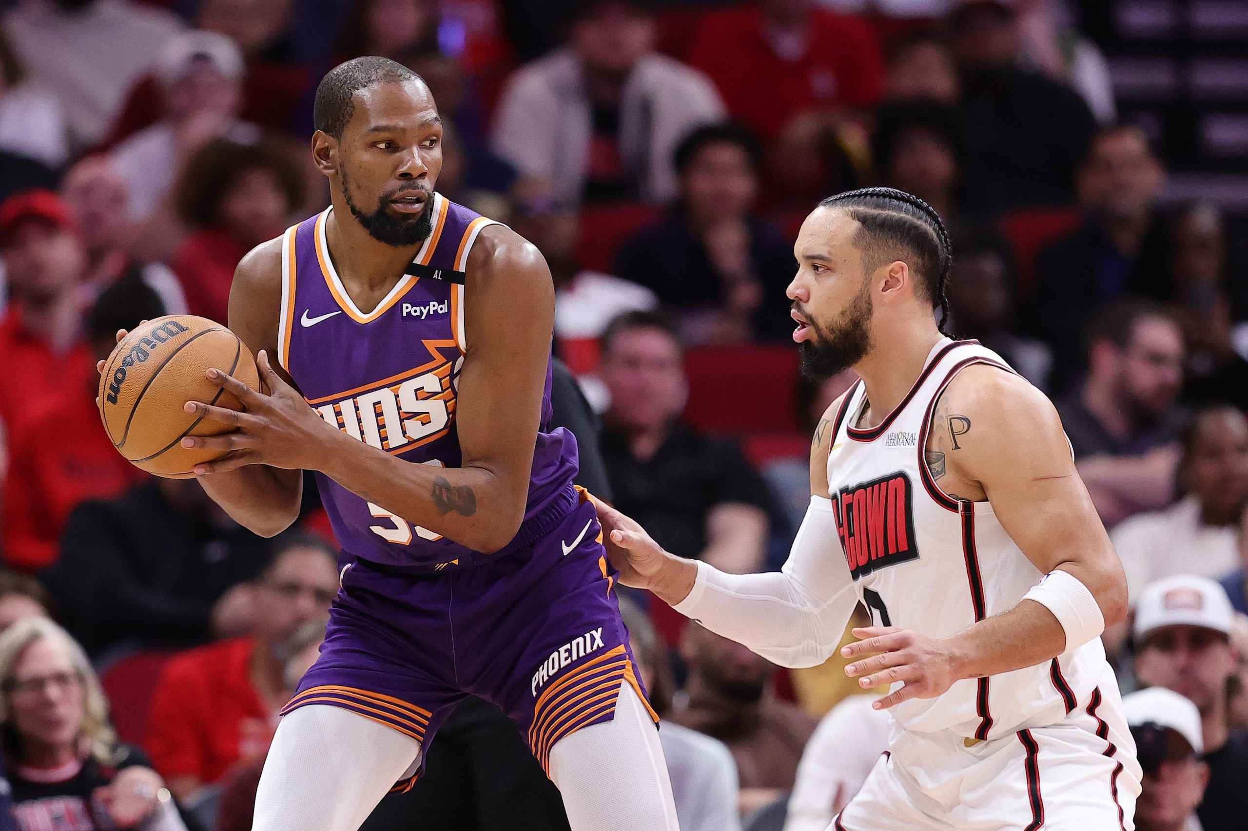 Phoenix Suns v Houston Rockets