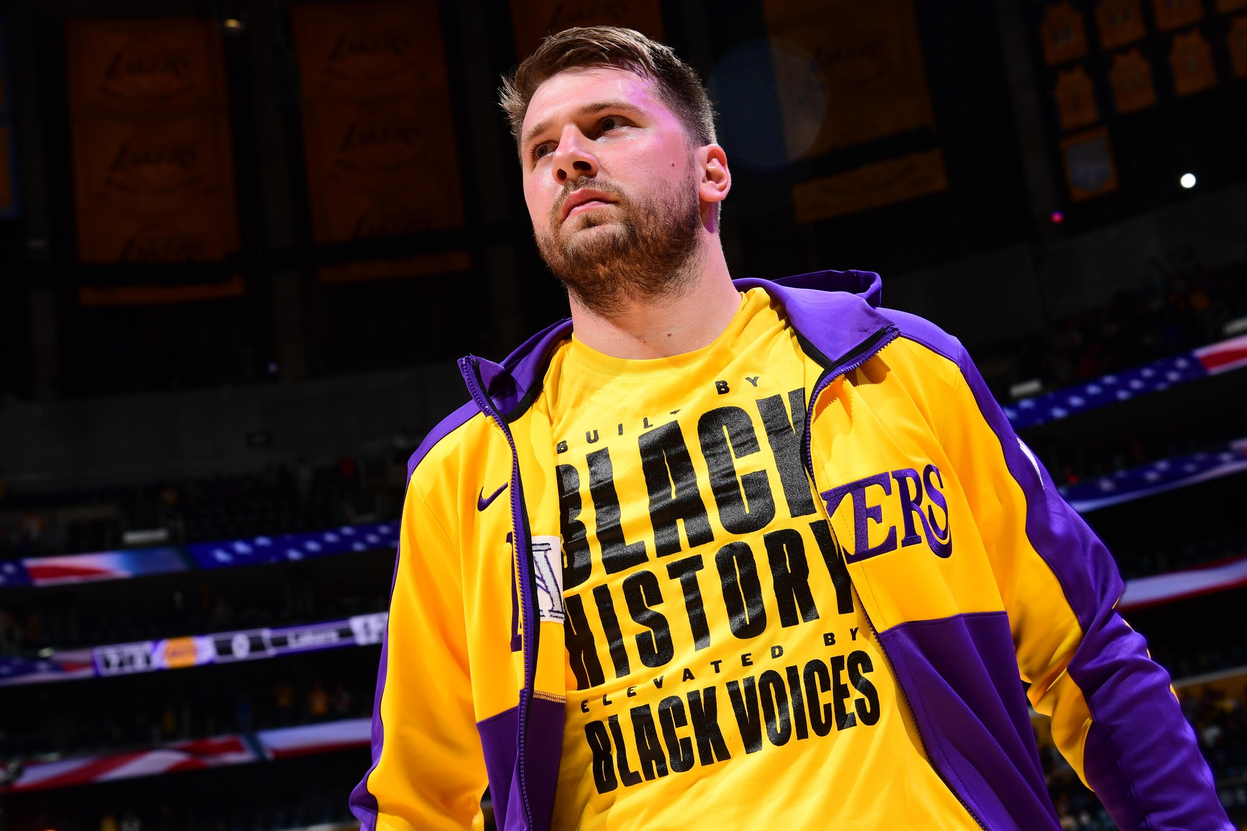 Charlotte Hornets v Los Angeles Lakers