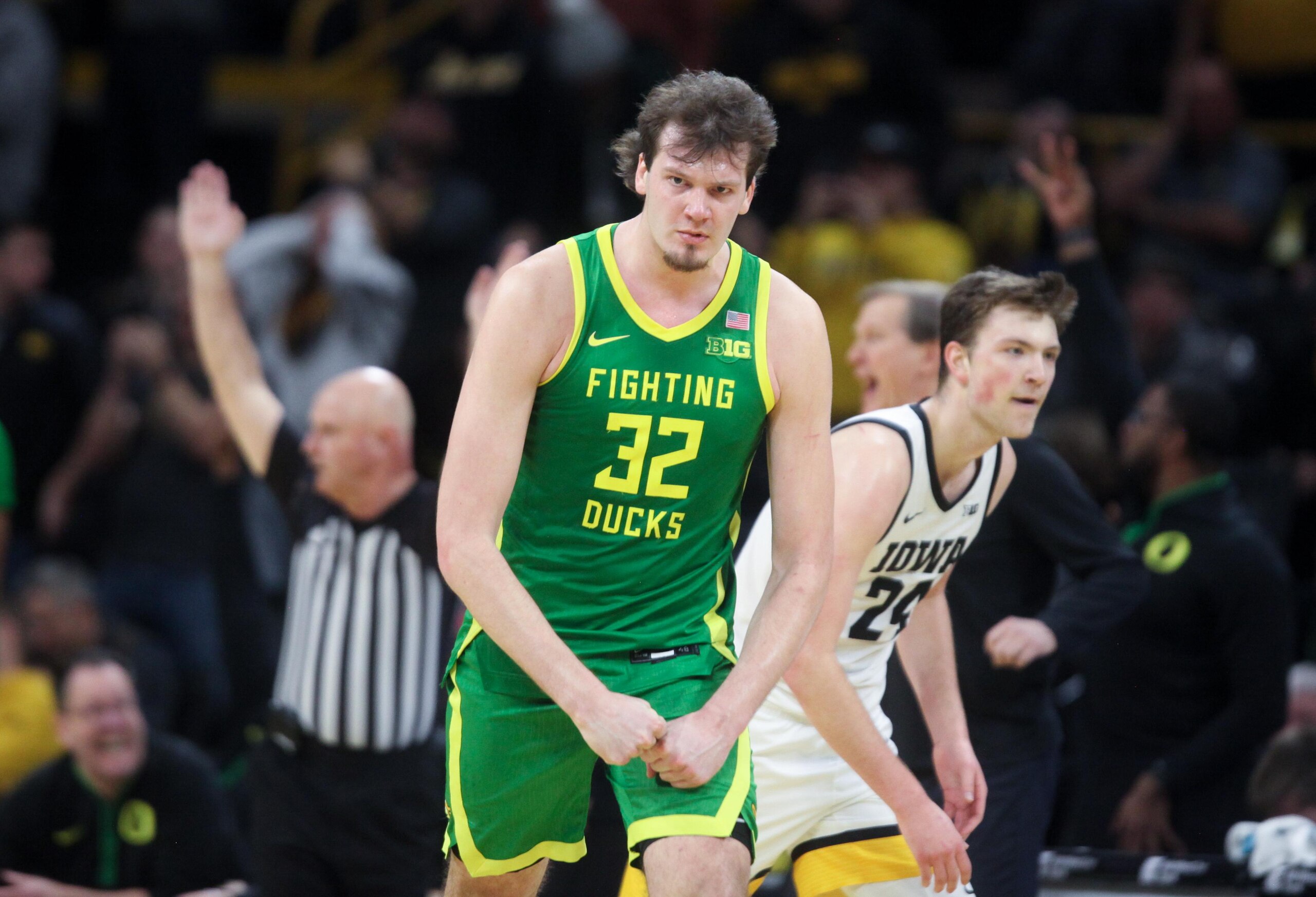 Oregon v Iowa Oregon v Iowa