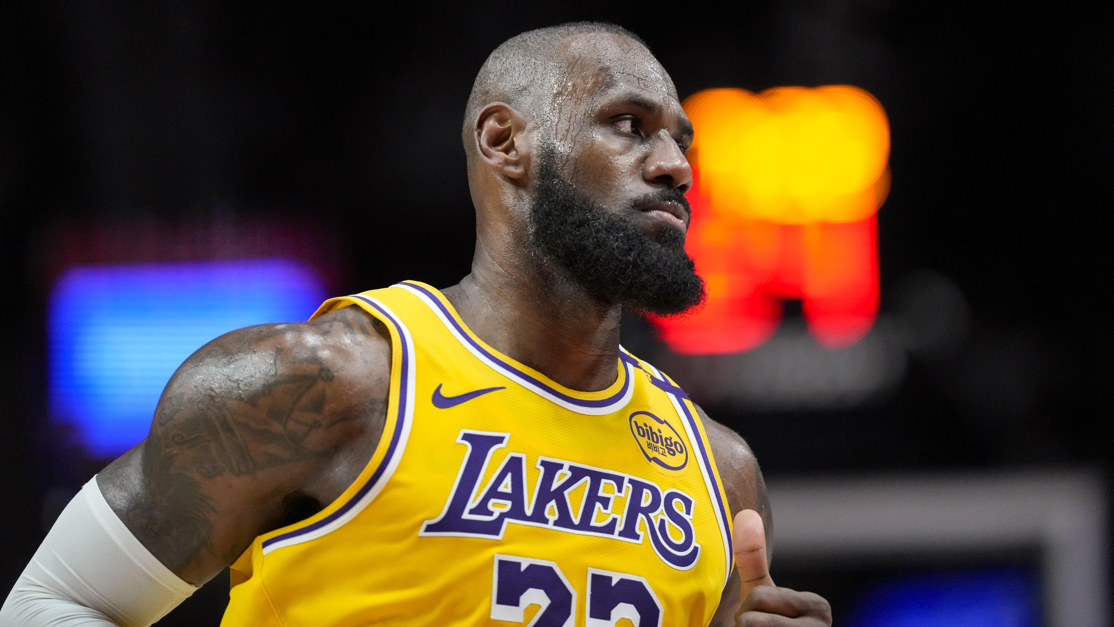 Los Angeles Lakers v Portland Trail Blazers