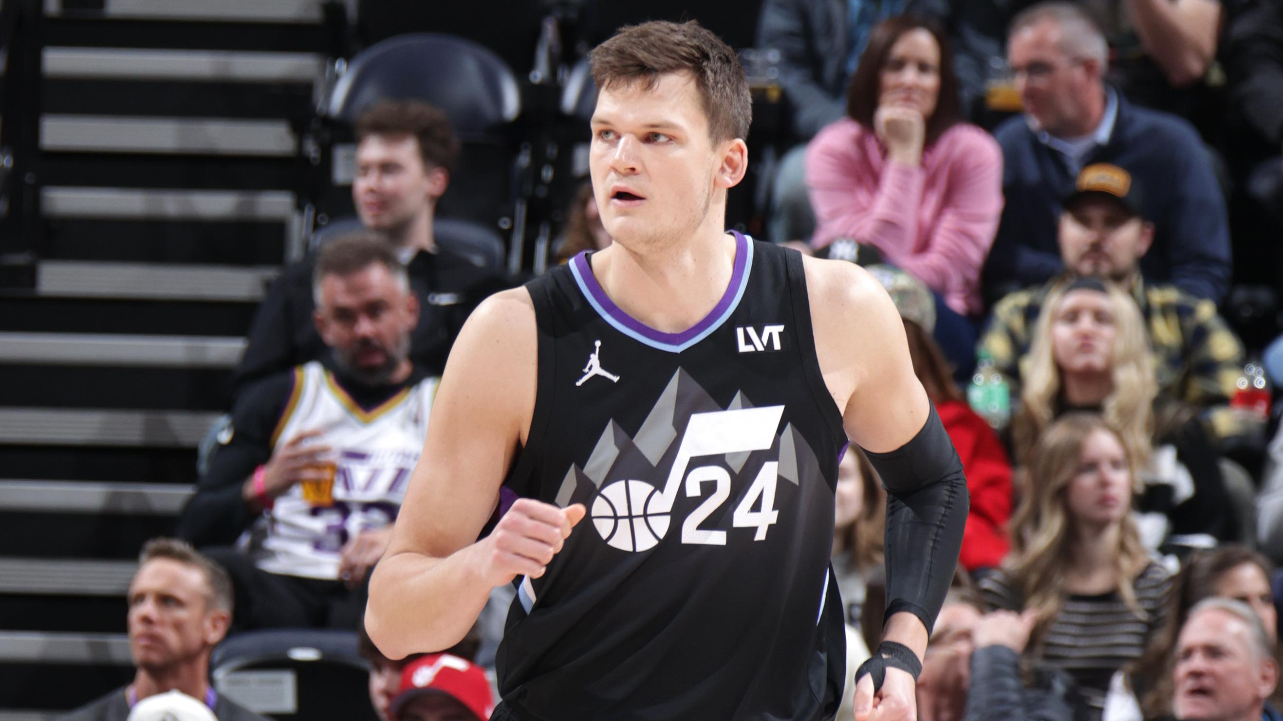 Oklahoma City Thunder v Utah Jazz