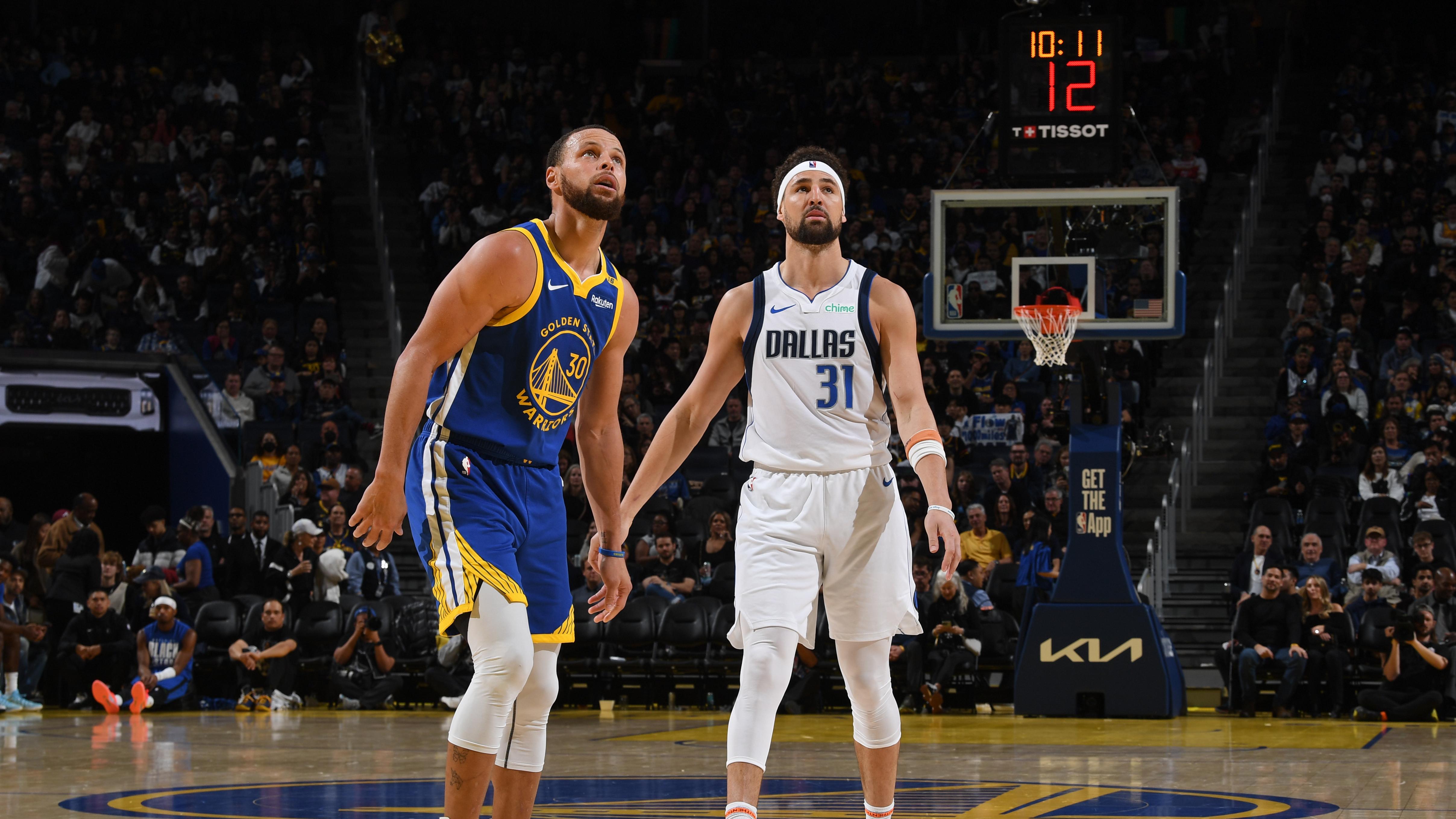 Dallas Mavericks v Golden State Warriors