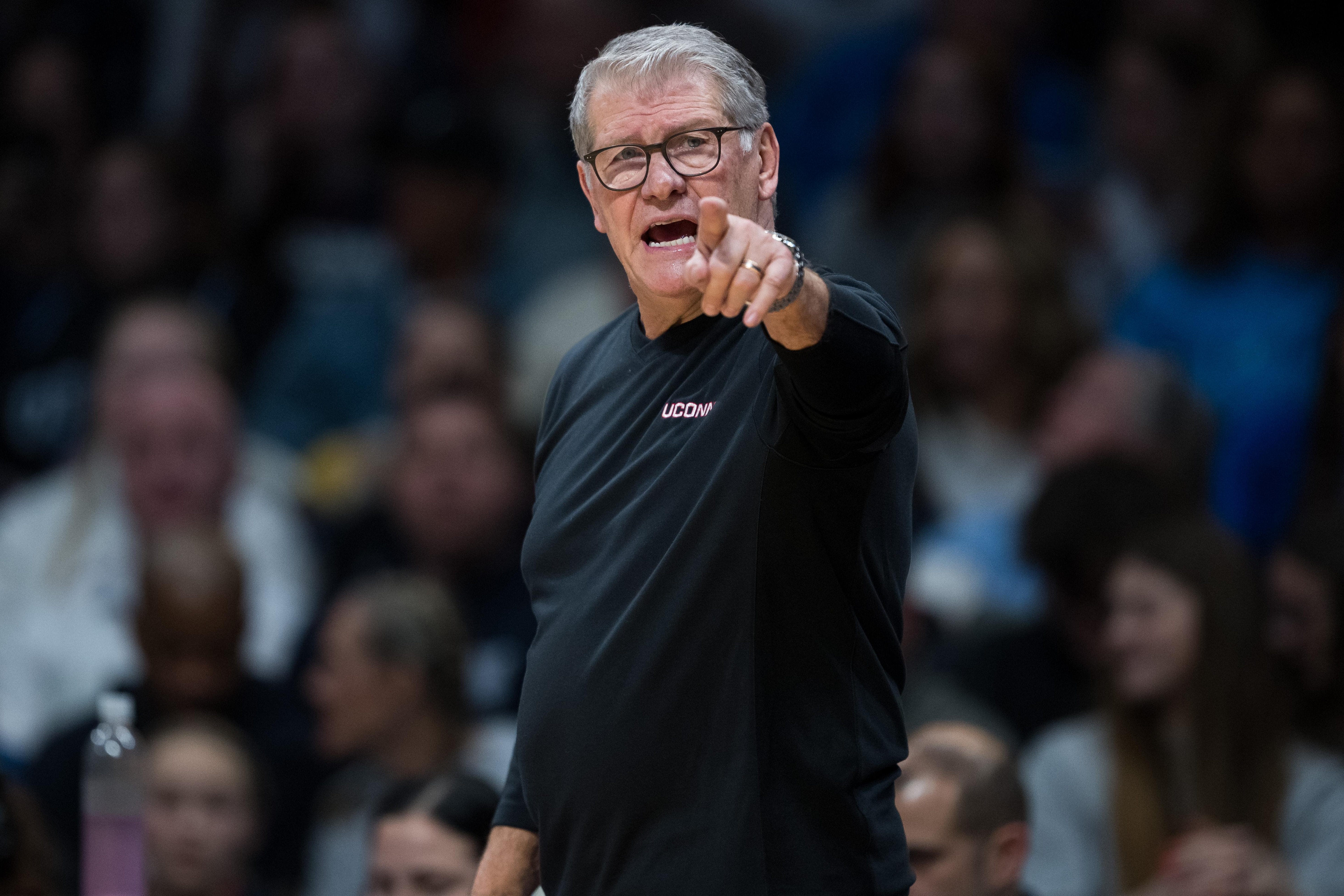 COLLEGE BASKETBALL: FEB 22 Women's - UConn at Butler