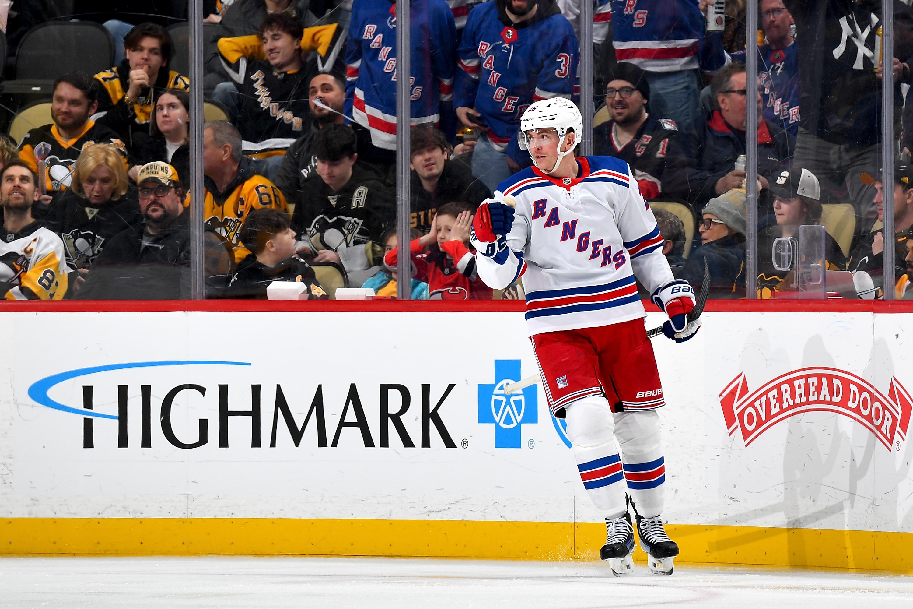 New York Rangers v Pittsburgh Penguins New York Rangers v Pittsburgh Penguins